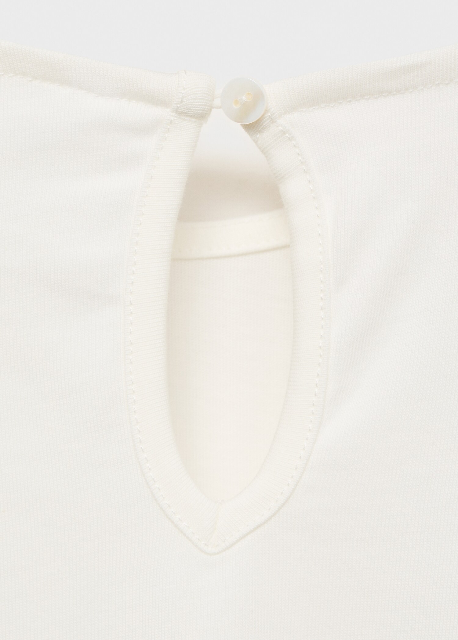 Kurzarm-T-Shirt mit Stickerei - Detail des Artikels 0