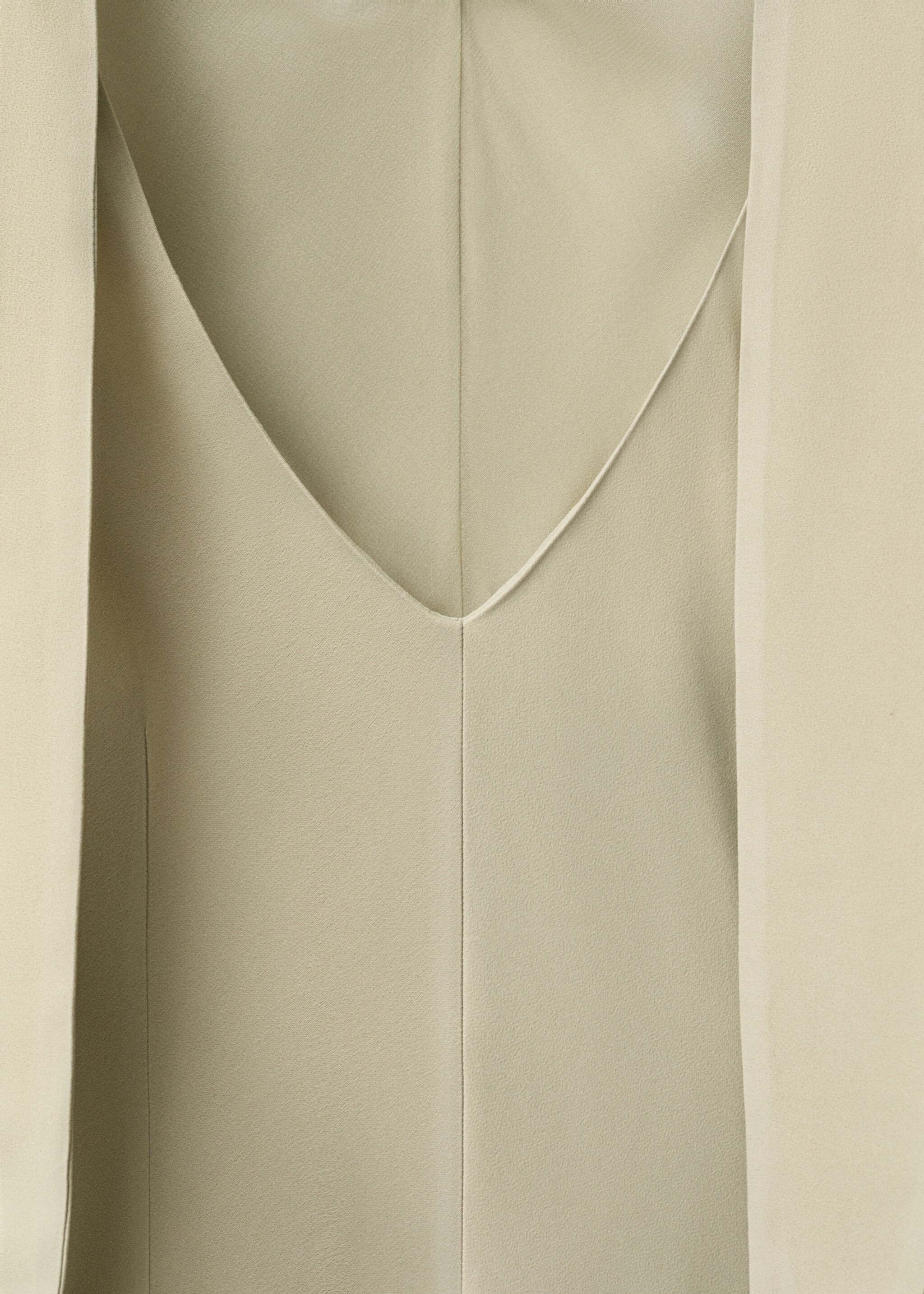 Satin dress with back opening - Details of the article 8