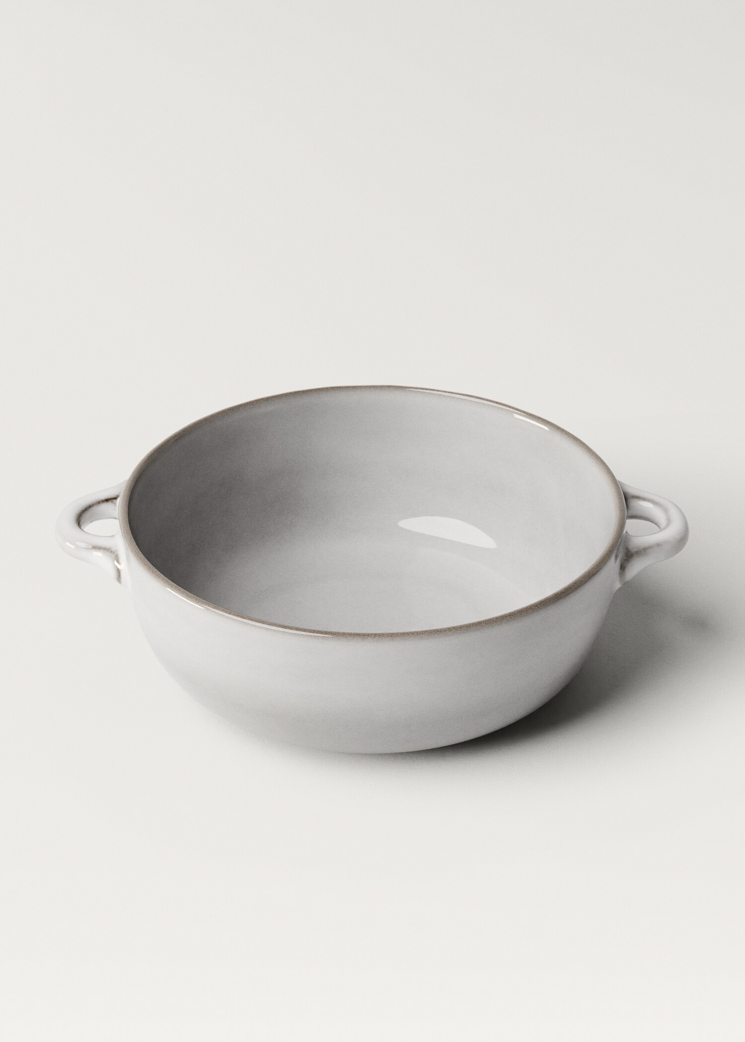 Medium stoneware casserole bowl with contrasting rim - Details of the article 1