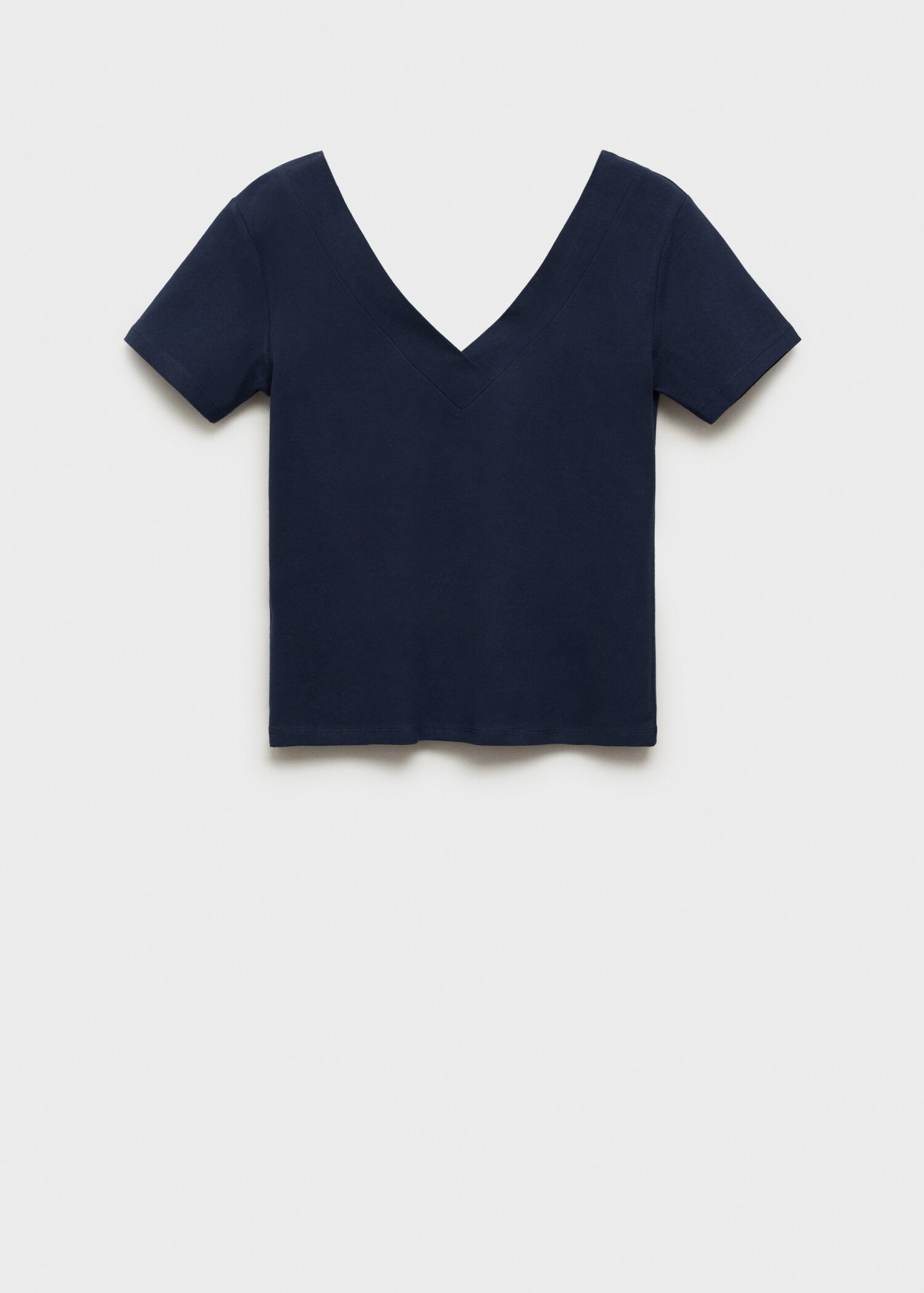 Halter-neck knitted top with fringe detail - Article without model