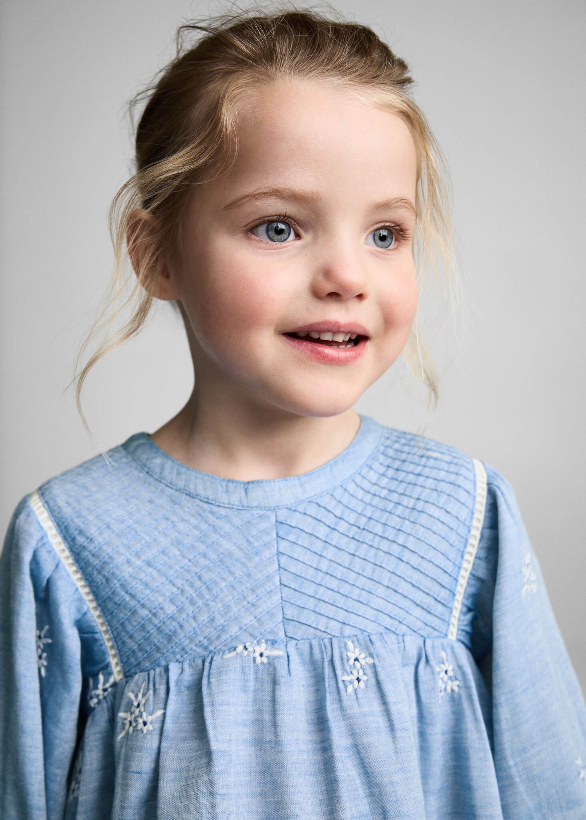Embroidered cotton dress - Details of the article 1