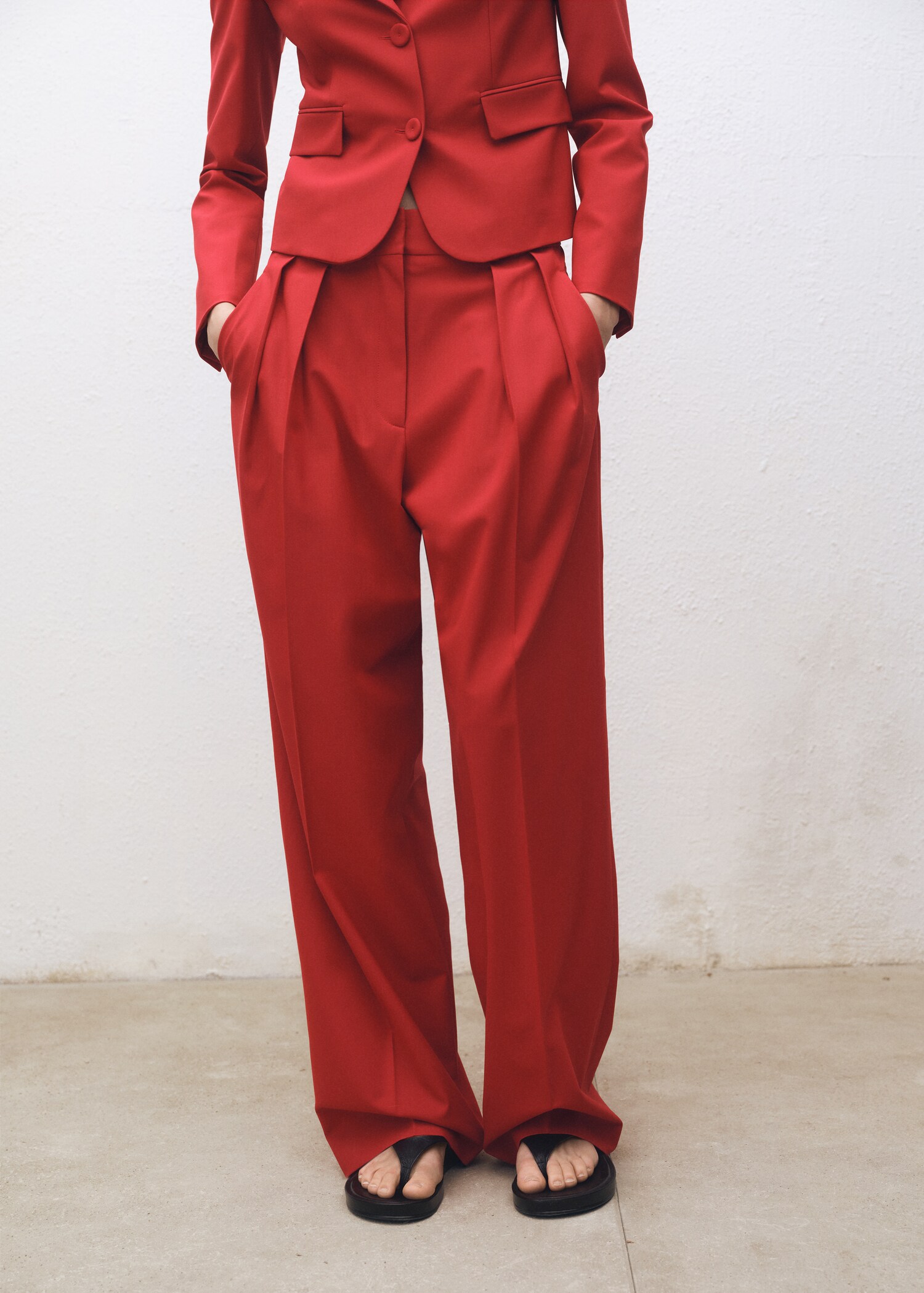 Wide-leg wool-blend suit trousers - Medium plane