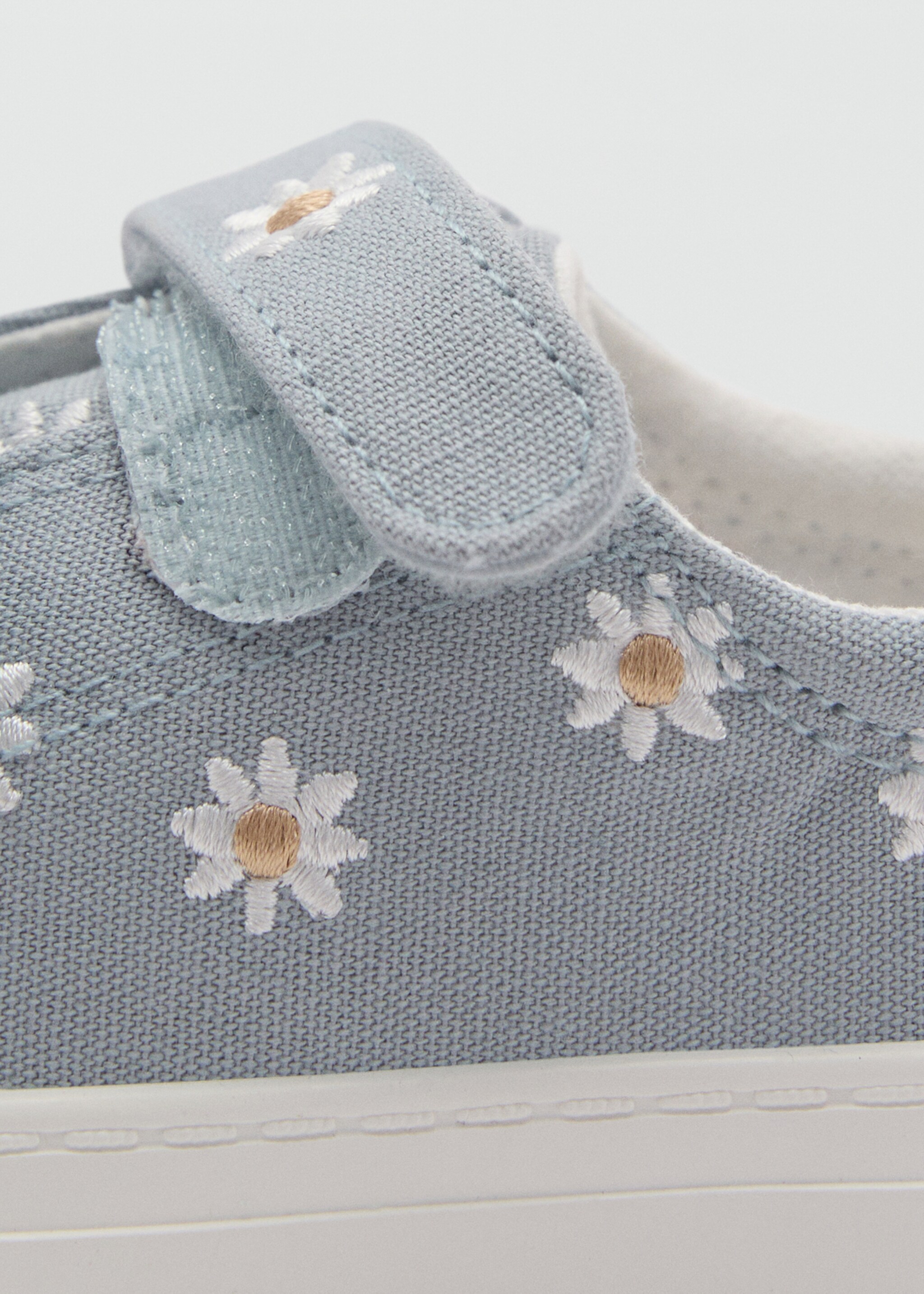 Floral-embroidered trainers - Details of the article 3