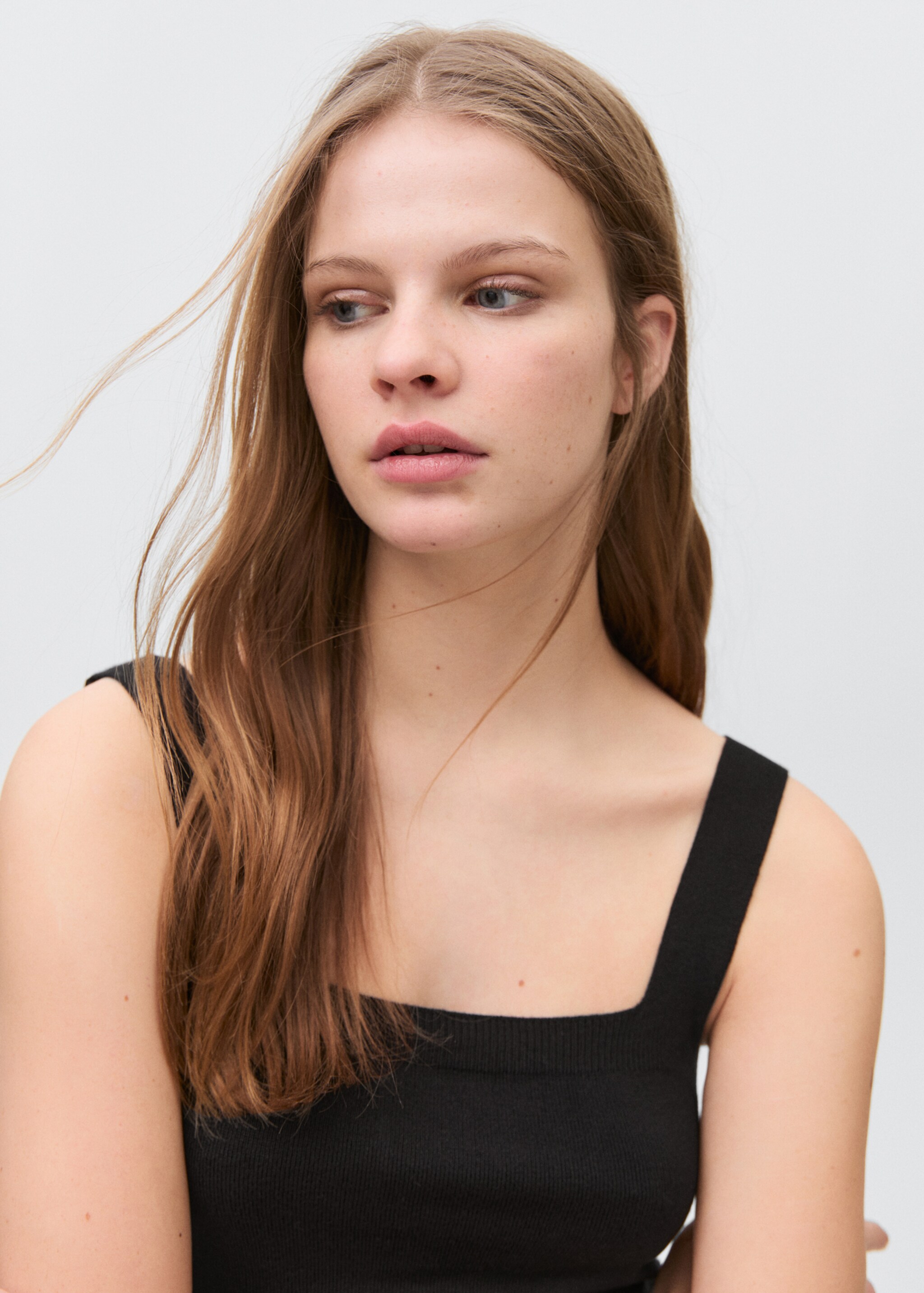 Openwork details knit top - Details of the article 1