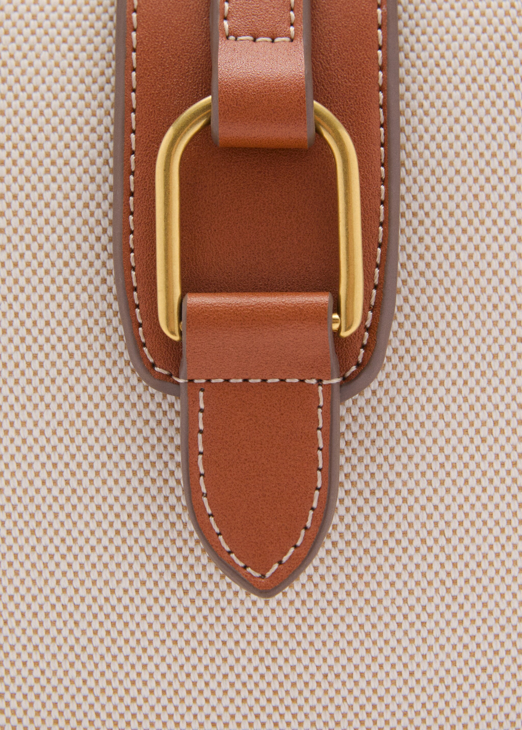 Contrasting canvas bucket bag - Details of the article 2