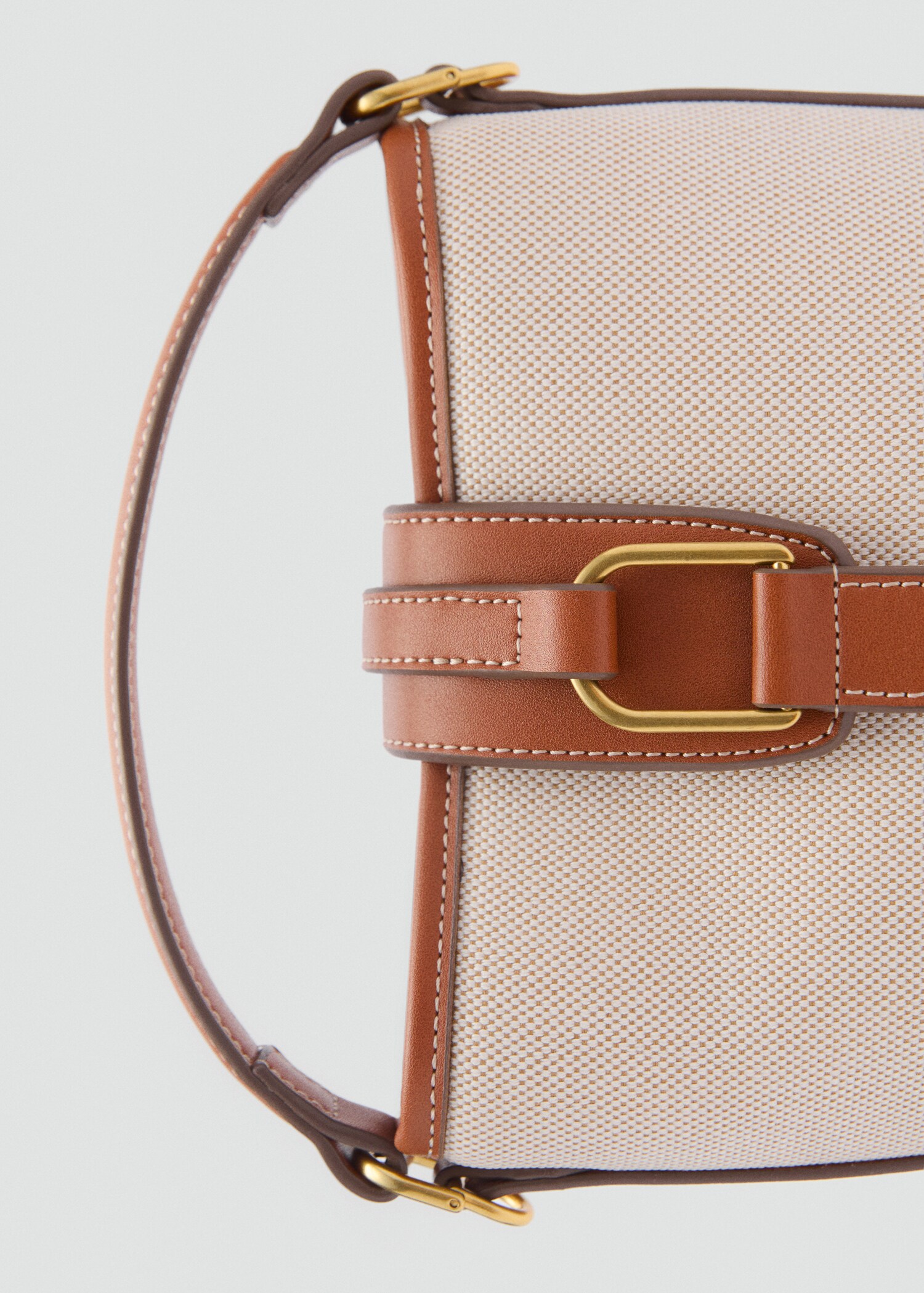 Contrasting canvas bucket bag - Details of the article 4