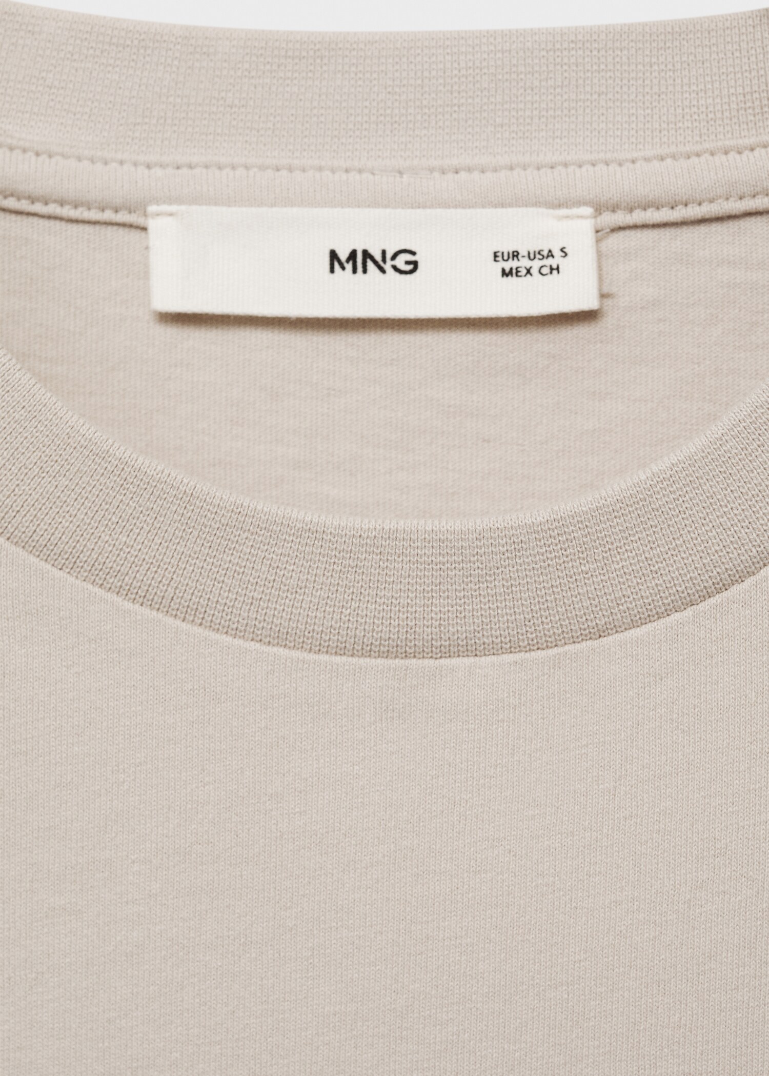 Short-sleeved cotton t-shirt - Details of the article 8