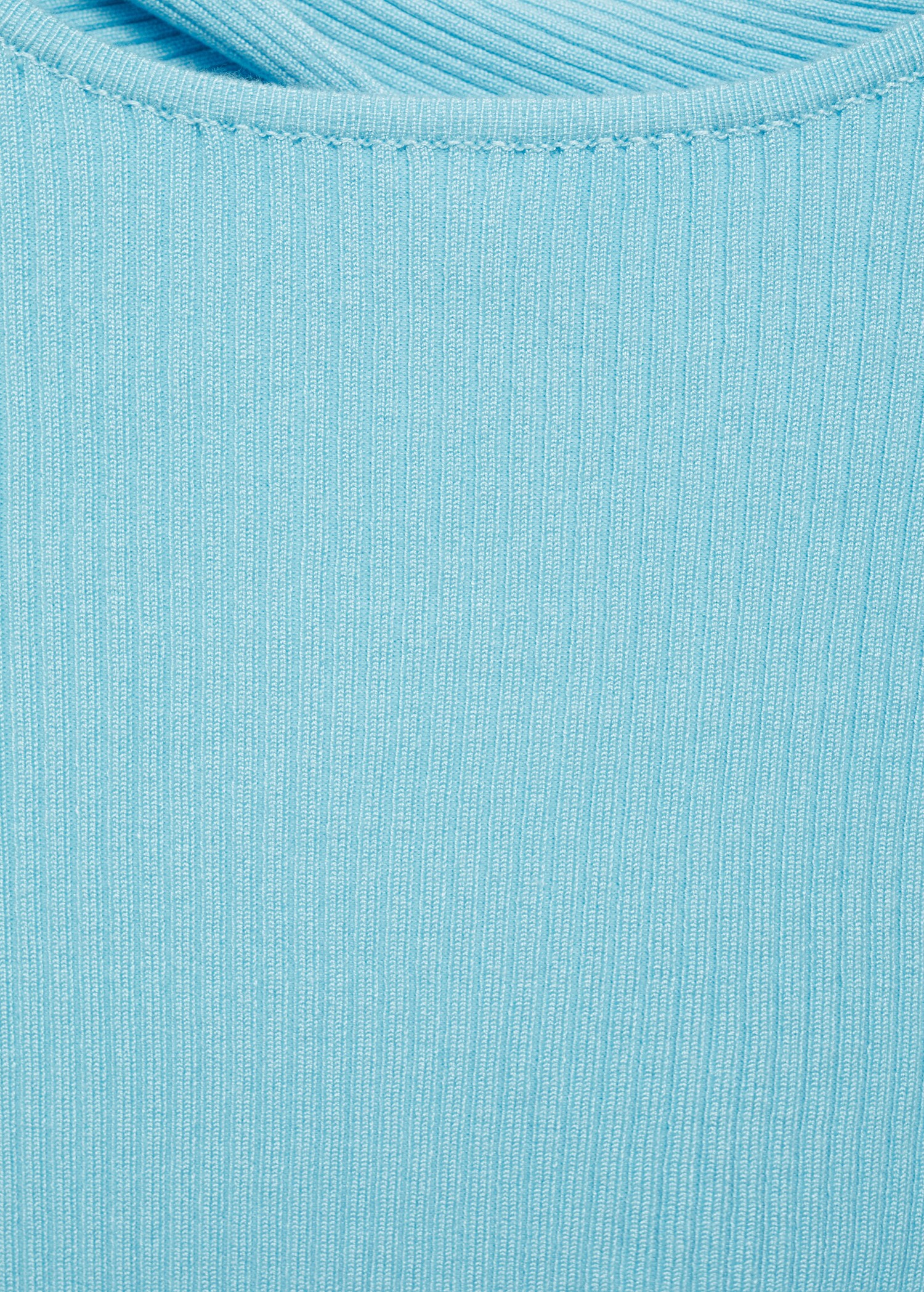 Ribbed sweater with back opening - Details of the article 8