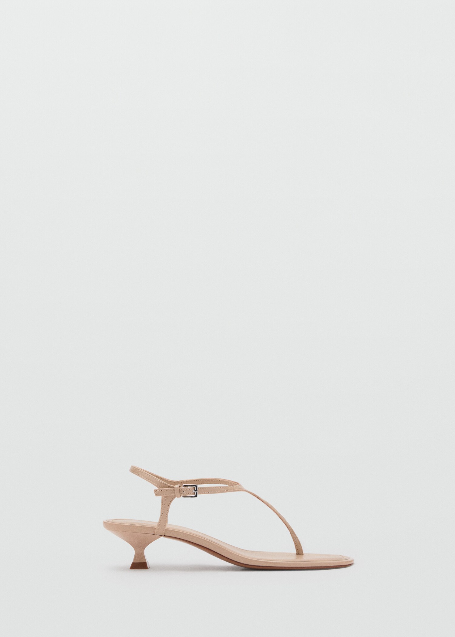 Kitten-heel sandals with strap - Article without model