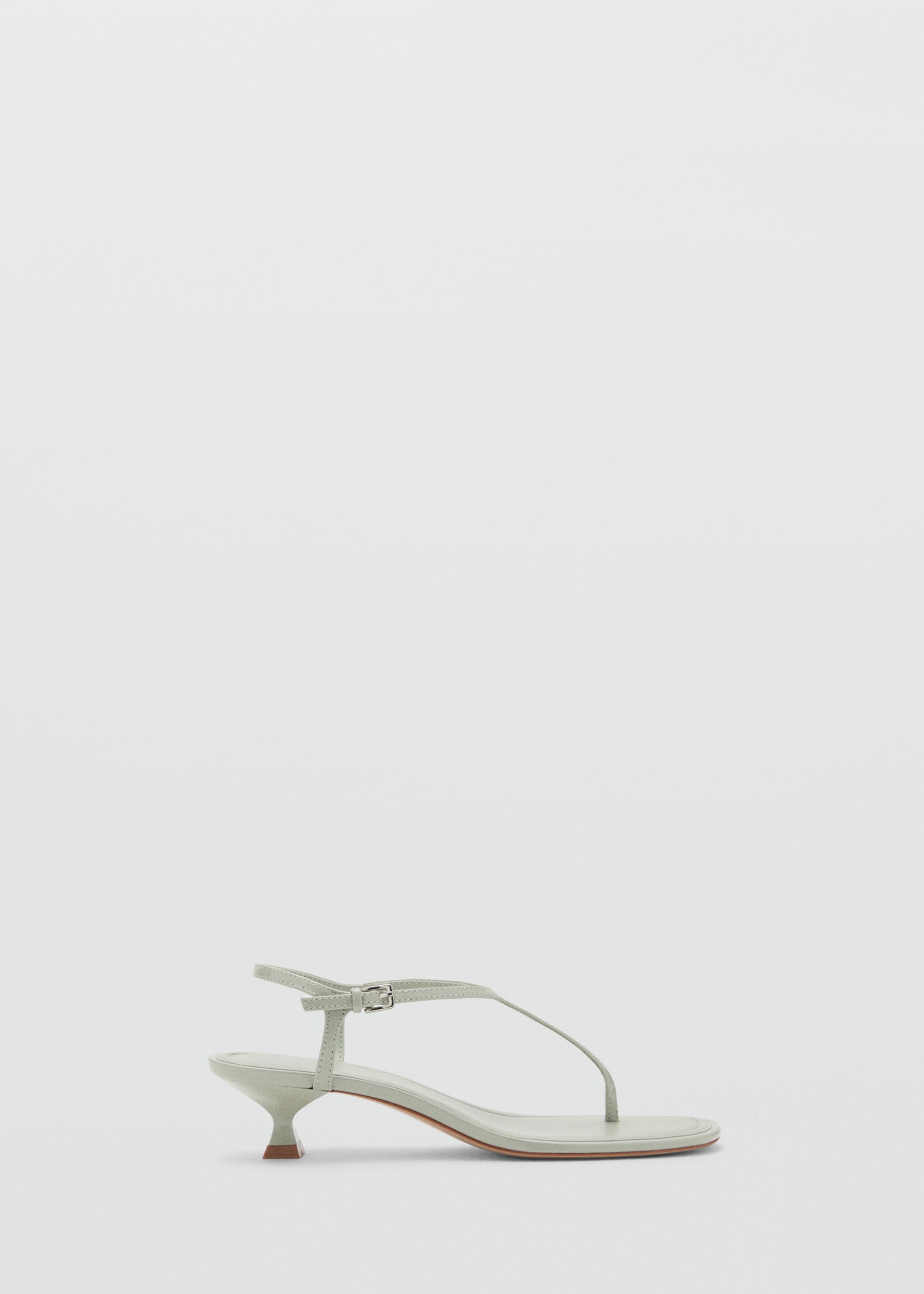 Kitten-heel sandals with strap - Article without model