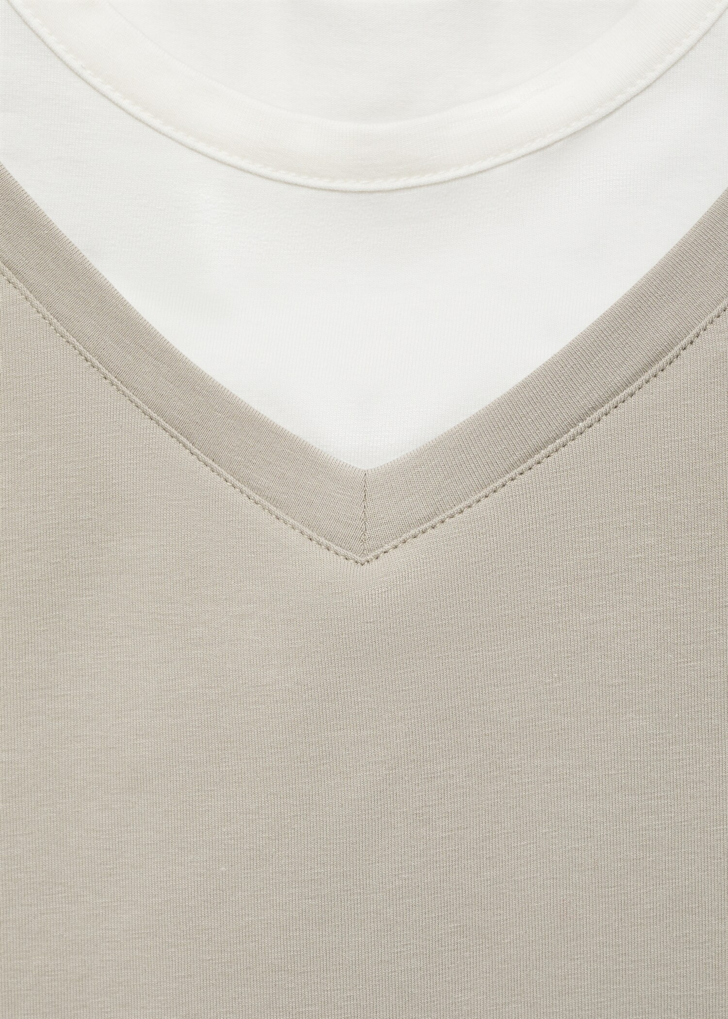 T-Shirt im Material-Mix - Detail des Artikels 8