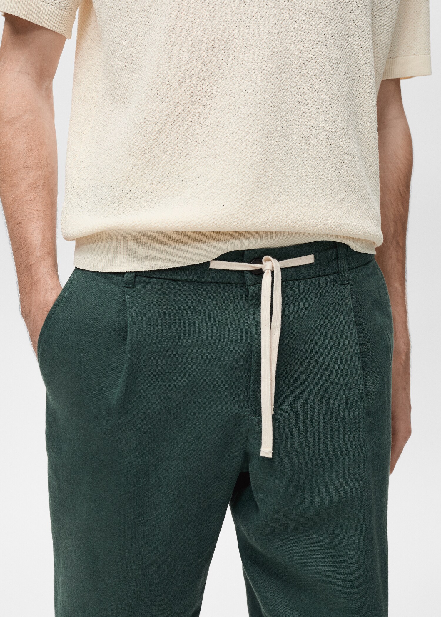 Slim-fit trousers with drawstring - Details of the article 1