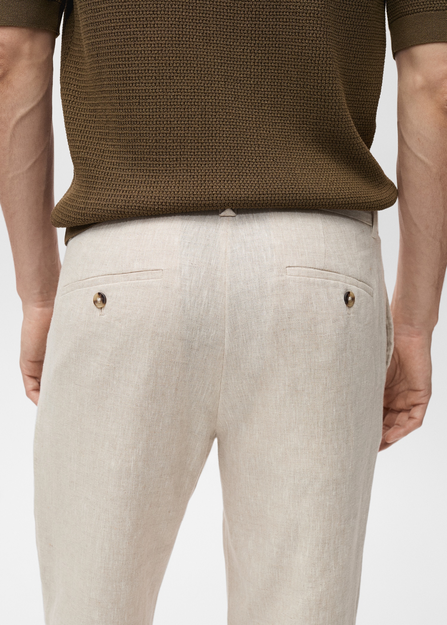 Slim-fit 100% linen trousers - Details of the article 6