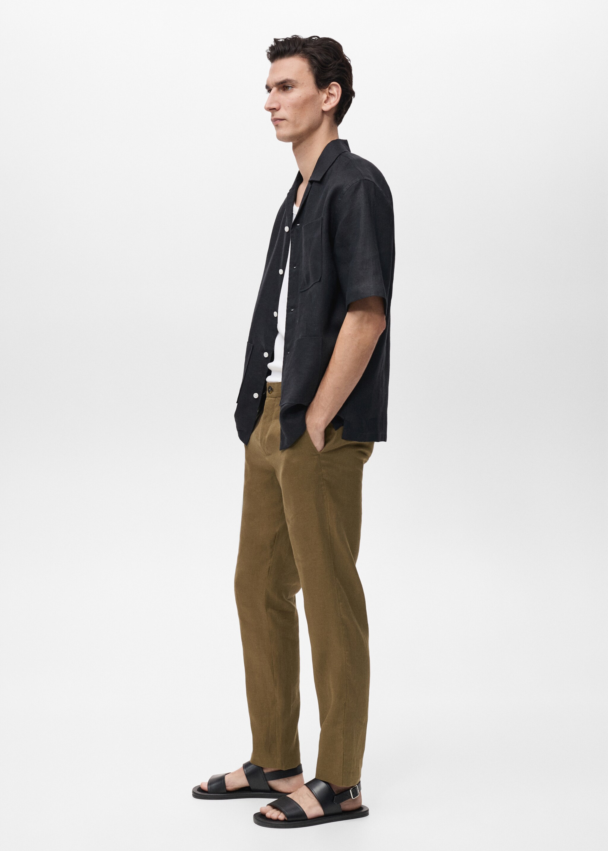 Slim-fit 100% linen trousers - Details of the article 2