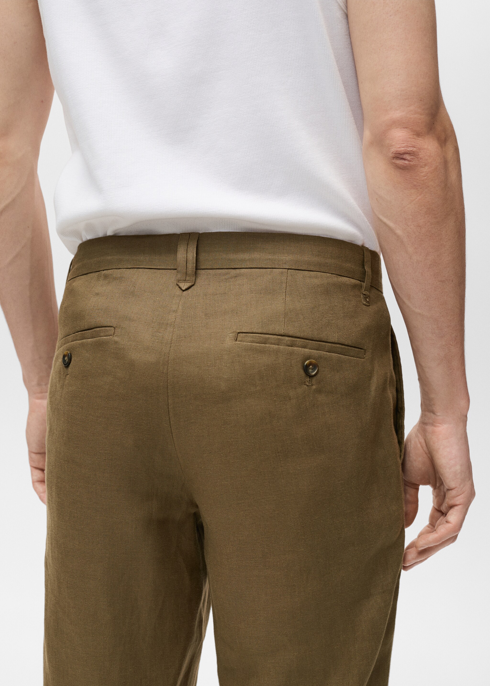 Slim-fit 100% linen trousers - Details of the article 6