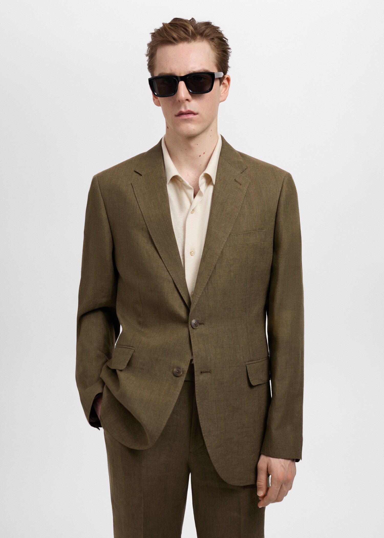Amalfi 100% linen slim-fit suit jacket - Medium plane