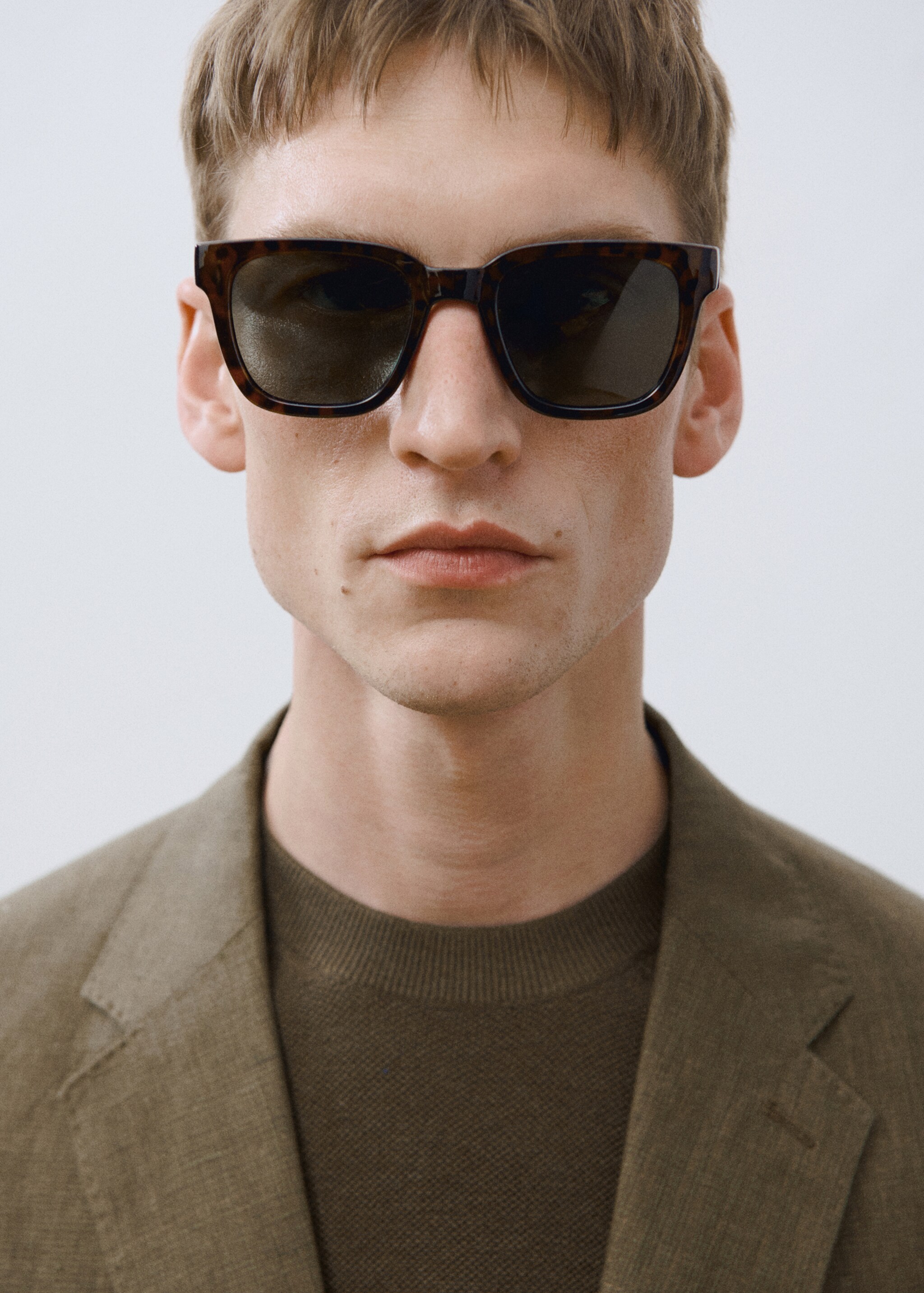 Amalfi 100% linen slim-fit suit jacket - Details of the article 9