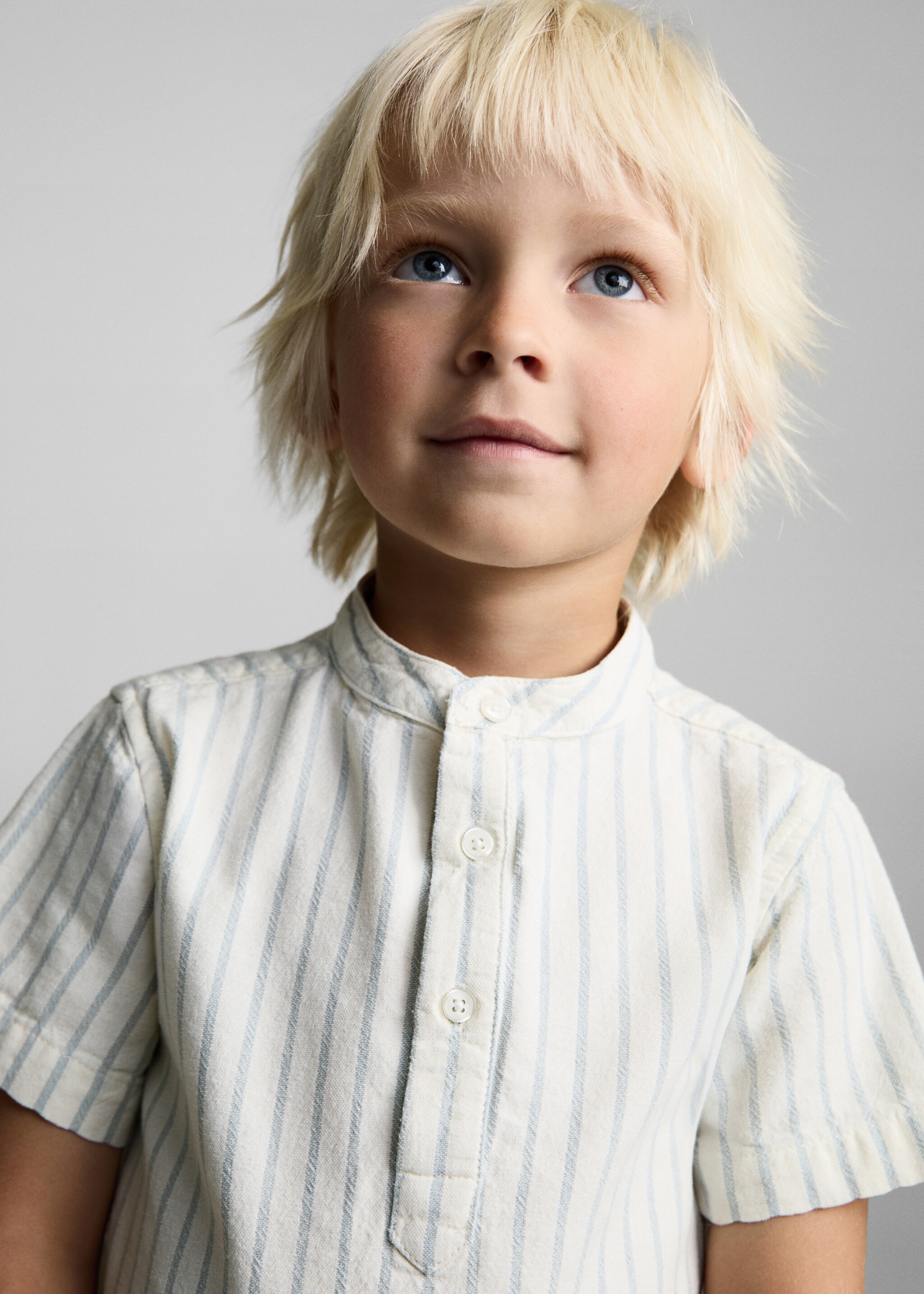 Striped Mao collar shirt - Details of the article 1