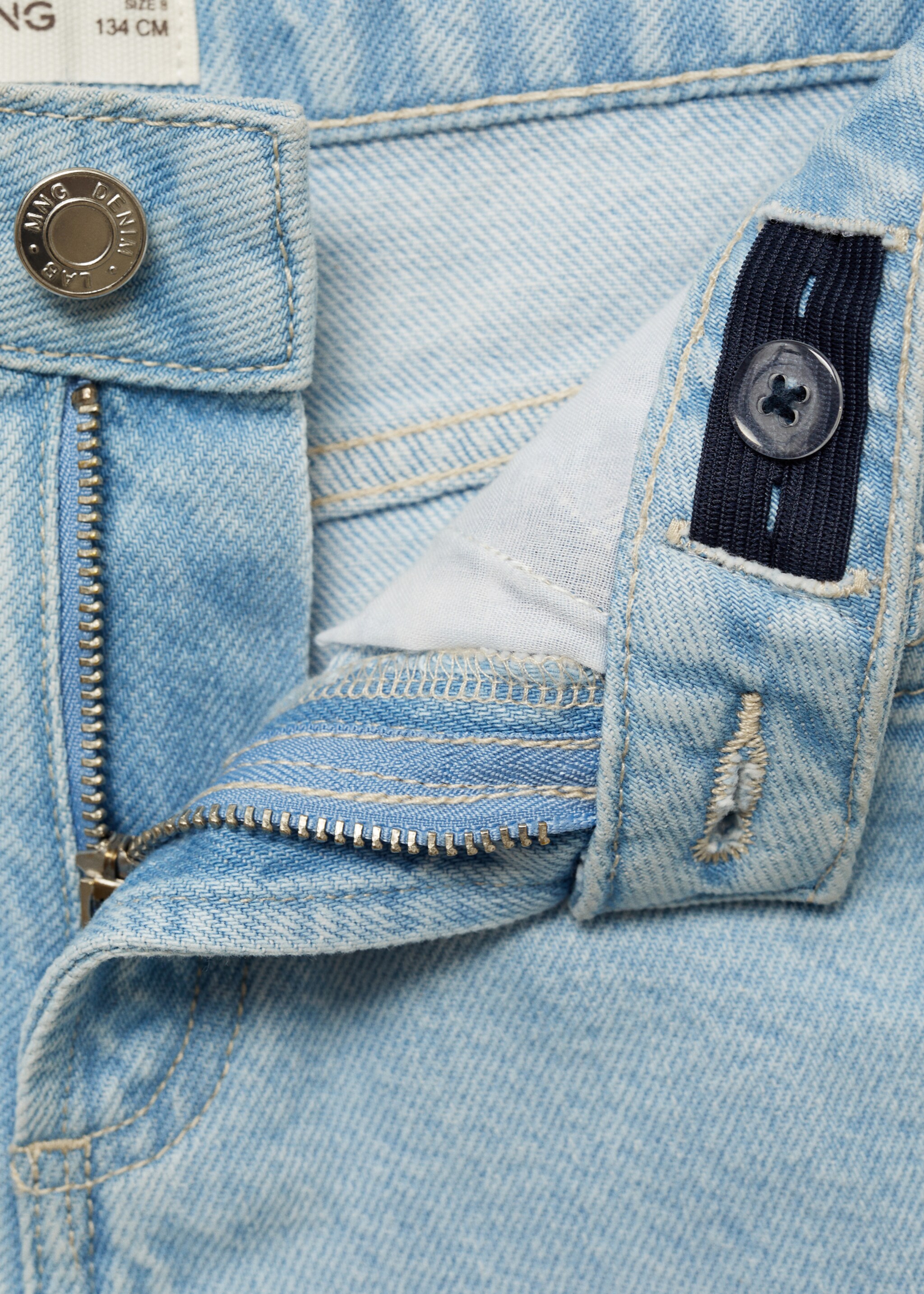 Shorts vaqueros bajo deshilachado - Detalle del artículo 8