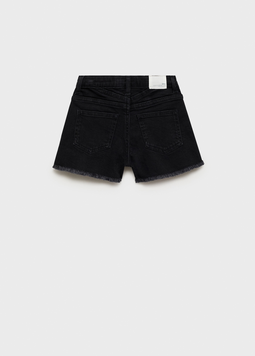 Denim shorts with frayed hem