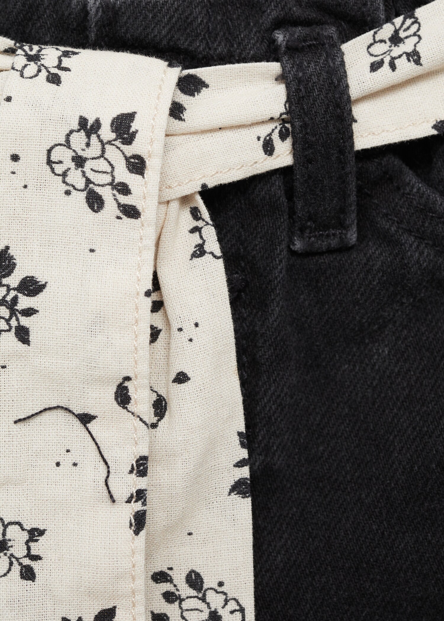 Short en jean ceinture - Détail de l'article 0
