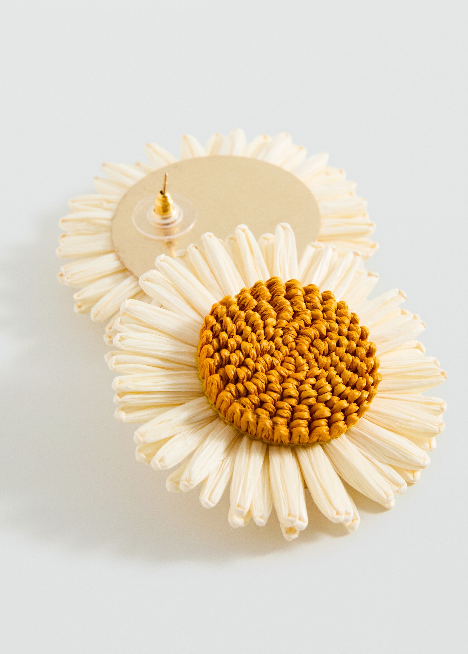 Pendientes flores rafia - Plano medio
