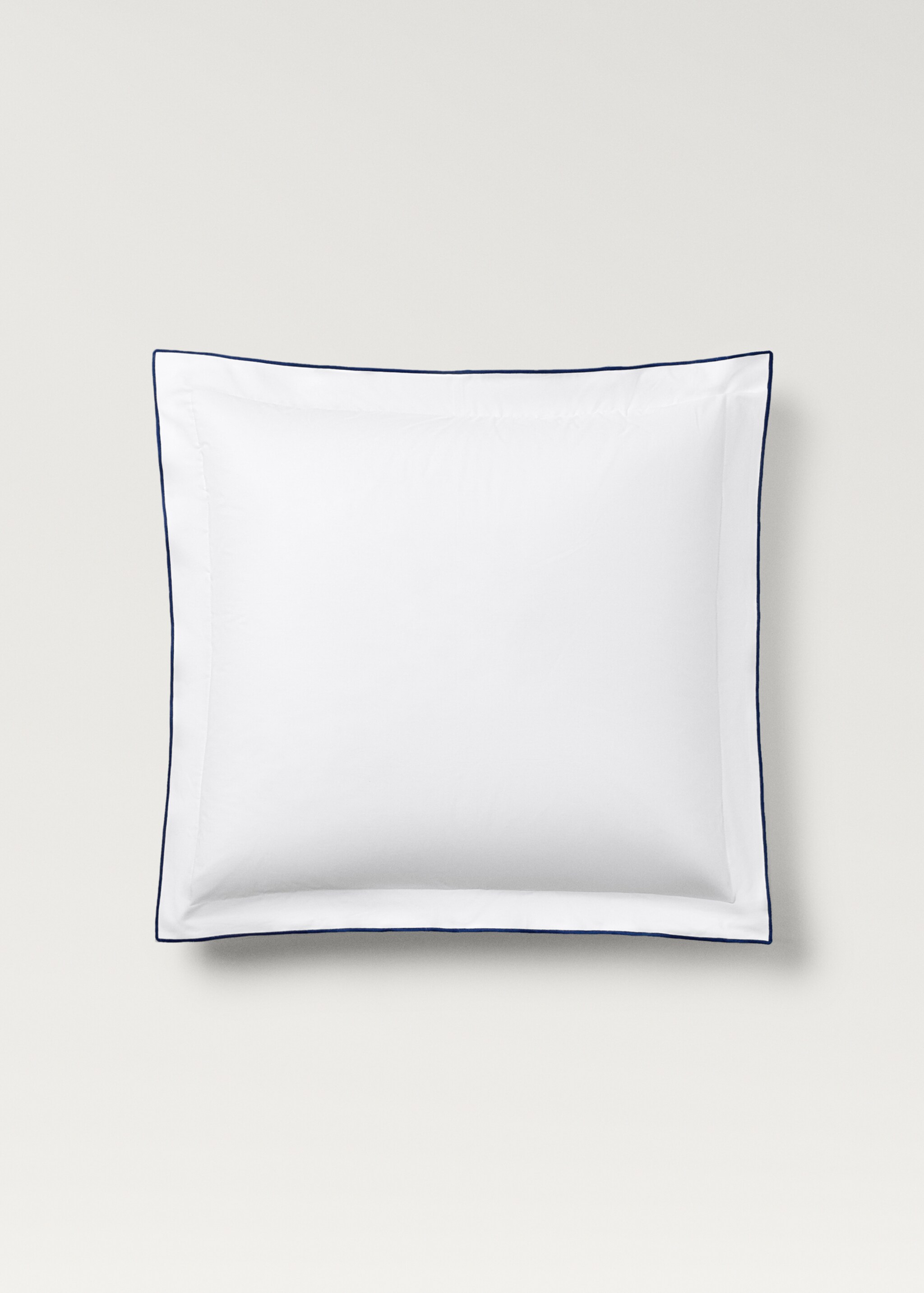 Two cotton percale pillowcases with contrasting overlock 60x60 cm - Article without model