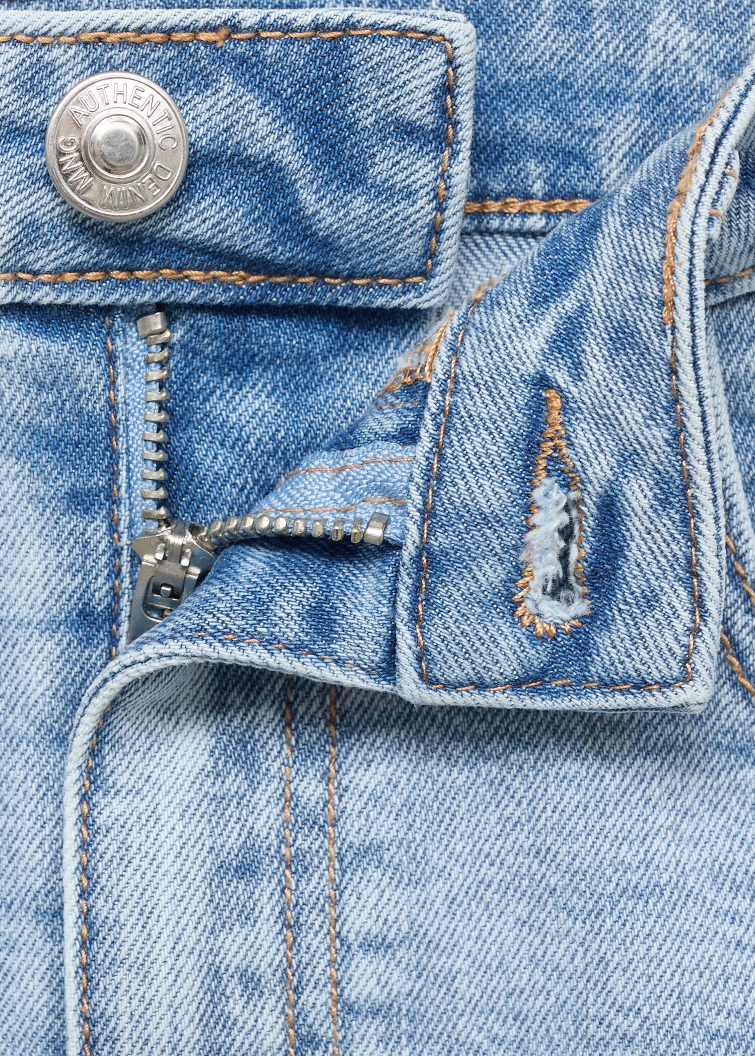 Denim miniskirt with frayed hem - Details of the article 8