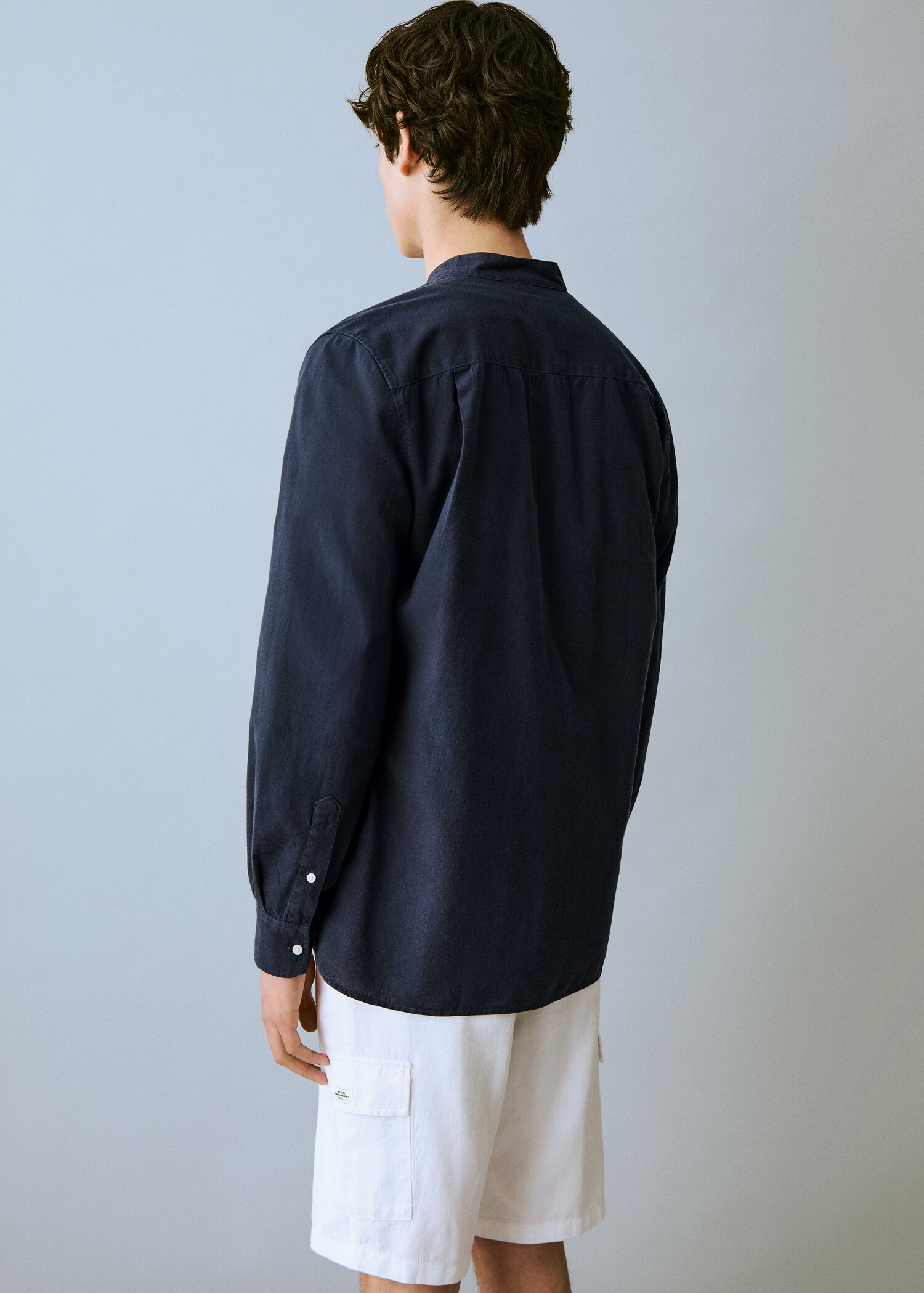 Cotton linen cargo shorts - Reverse of the article