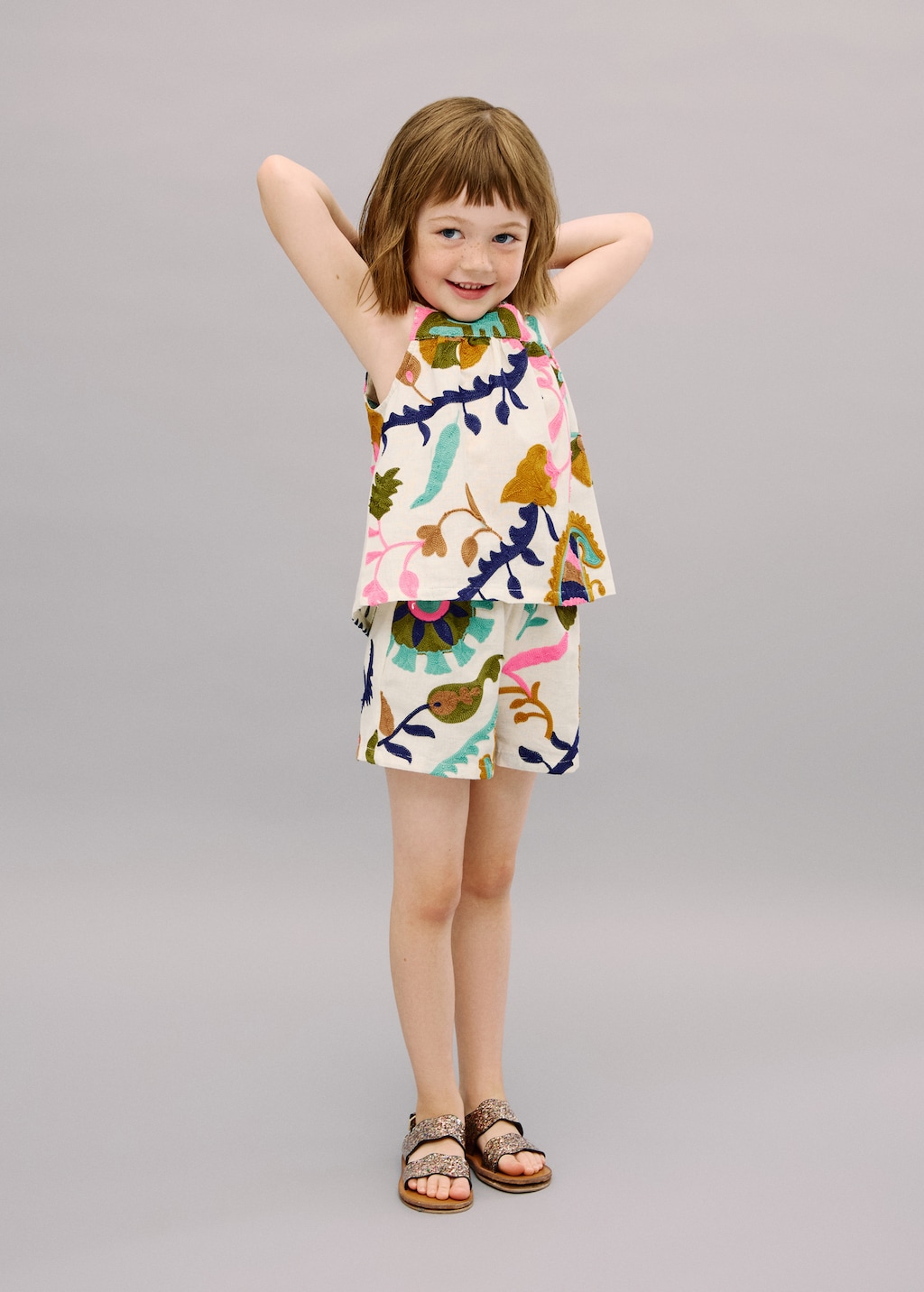 Sandals with glitter strap