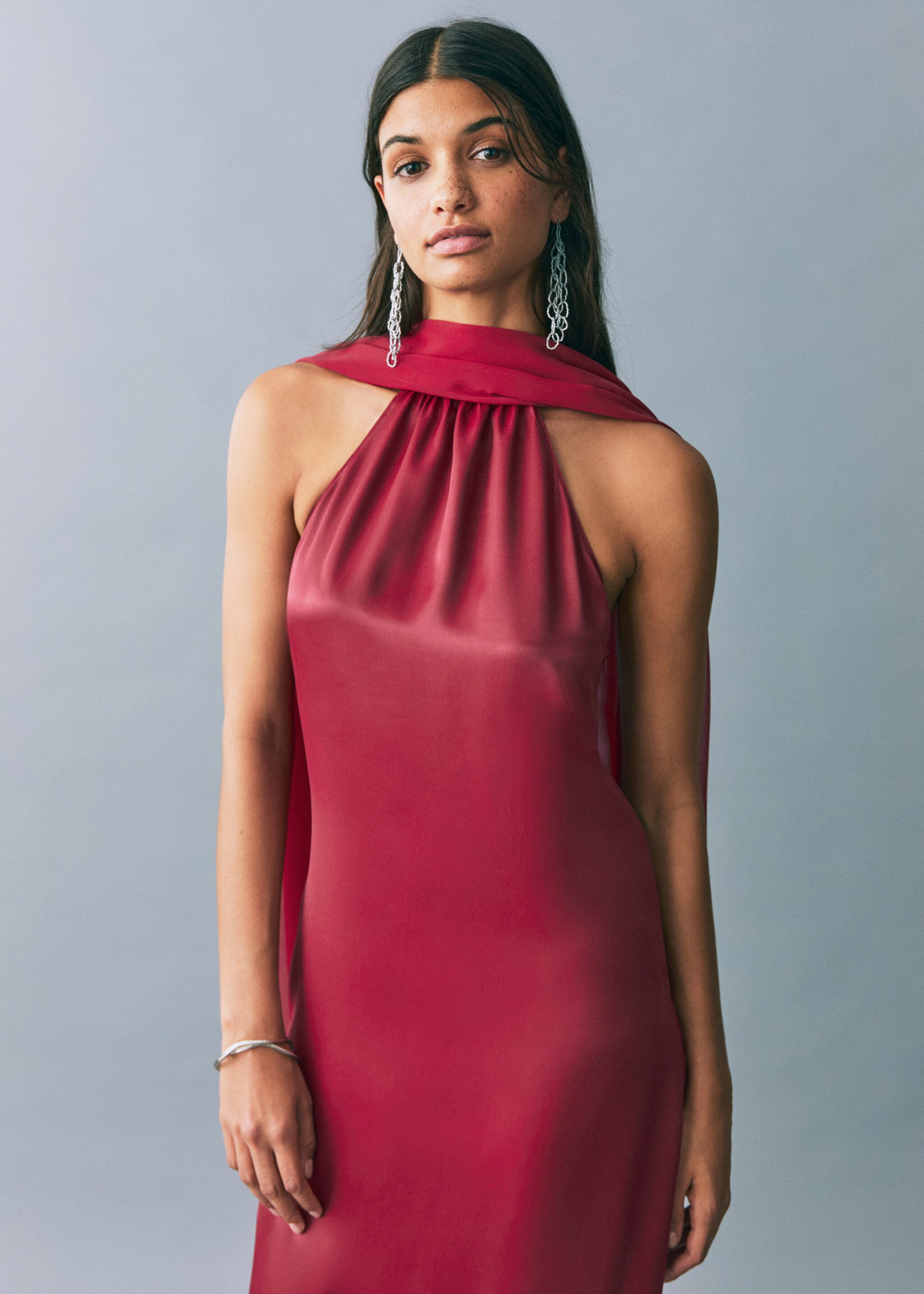 Satin halter neck dress - Medium plane