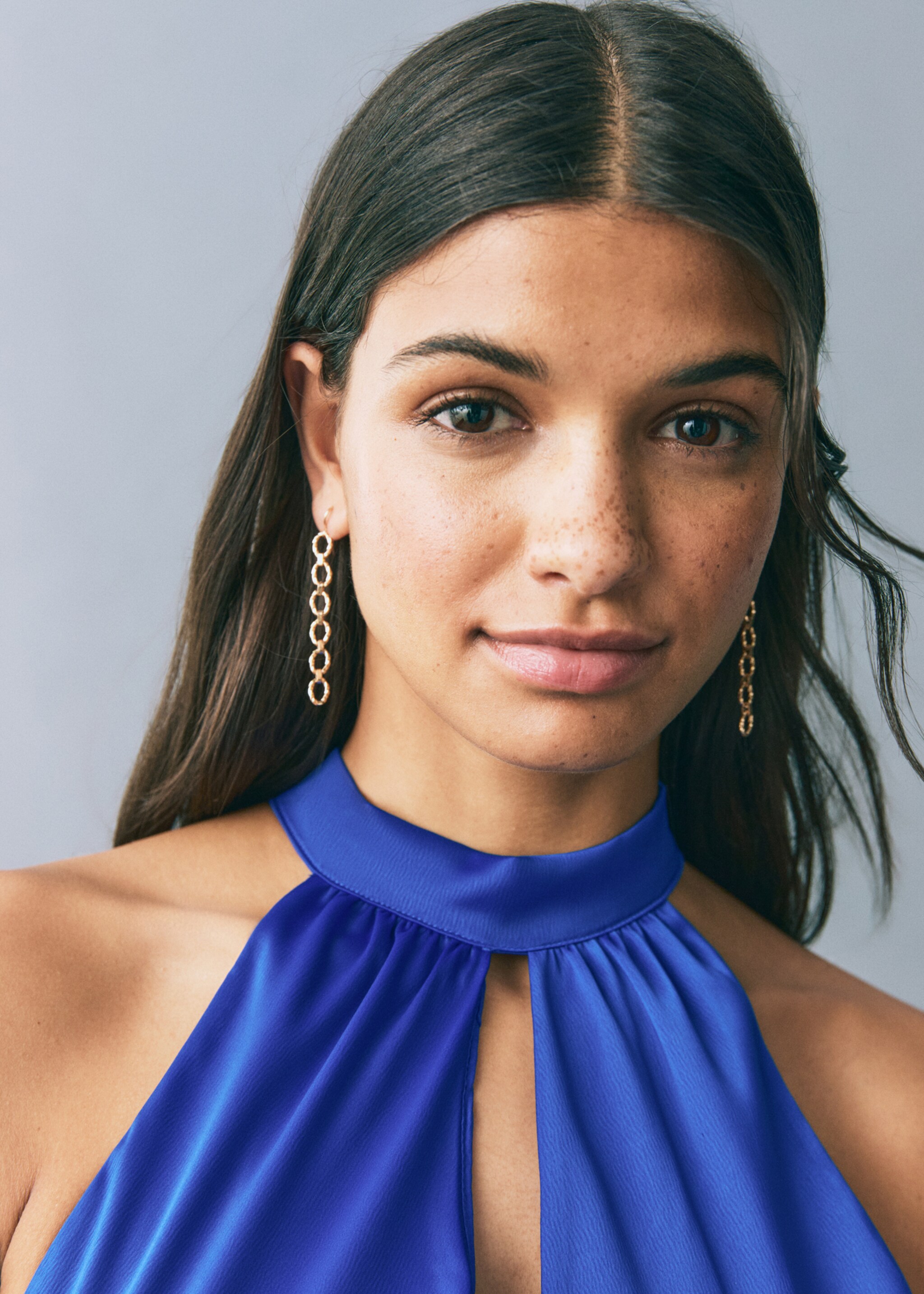 Vestido satinado cuello halter - Detalle del artículo 1