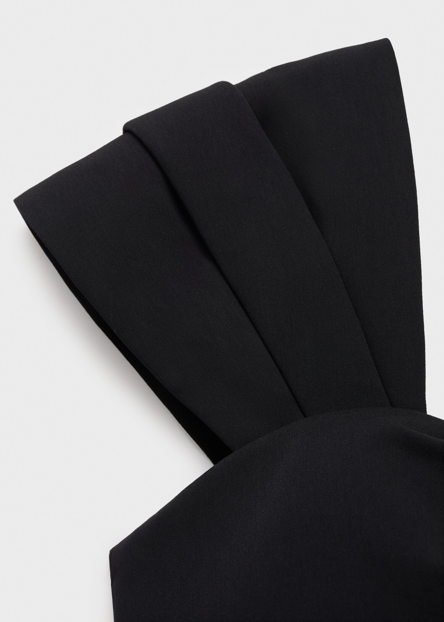 Lång jumpsuit med draperad urringning - Detaljer om artikeln 0