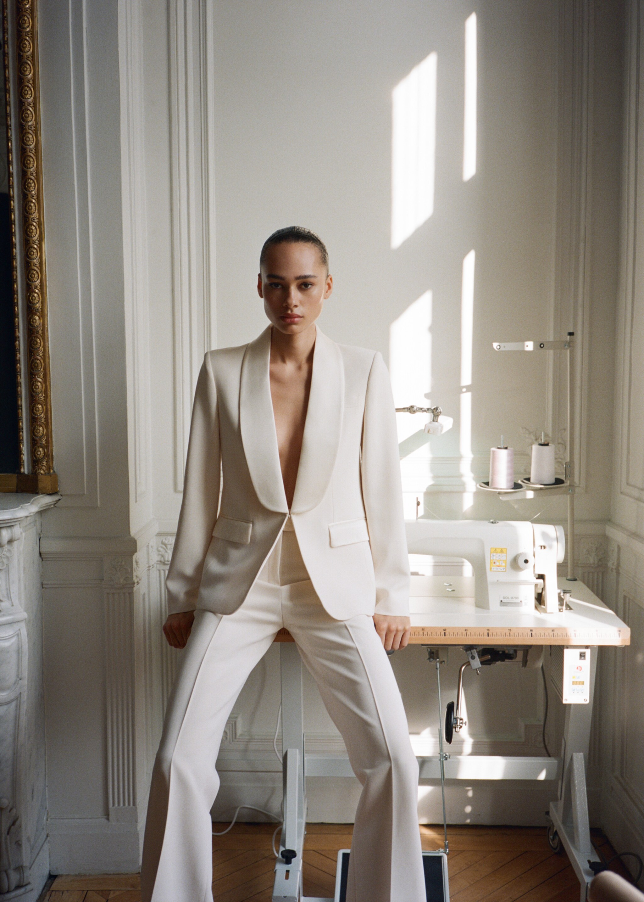 Straight-fit suit trousers - Details of the article 6