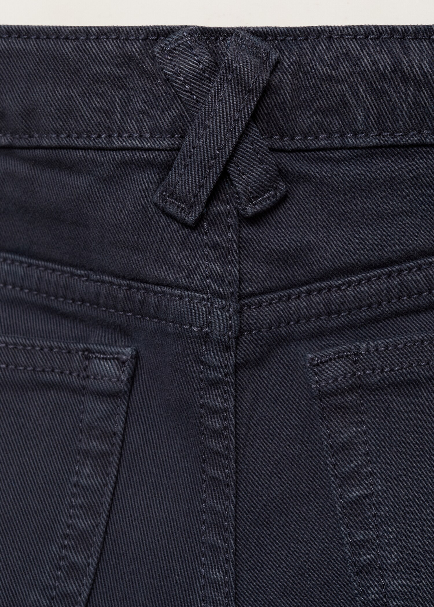 Straight-fit denim shorts - Details of the article 0