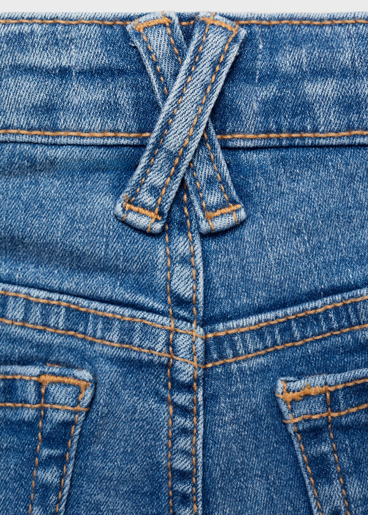 Straight-fit denim shorts - Details of the article 0