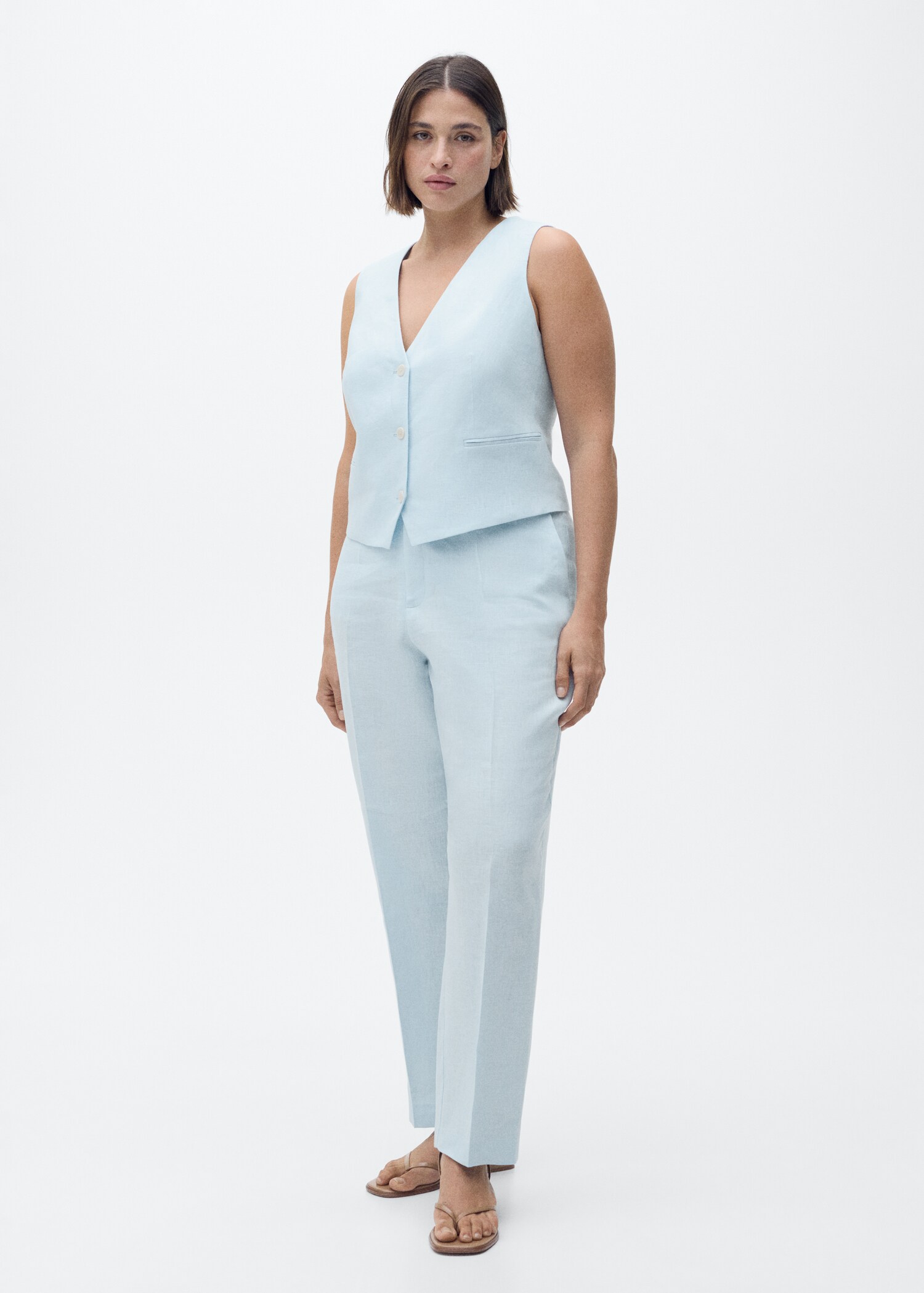 Linen suit waistcoat - Details of the article 3