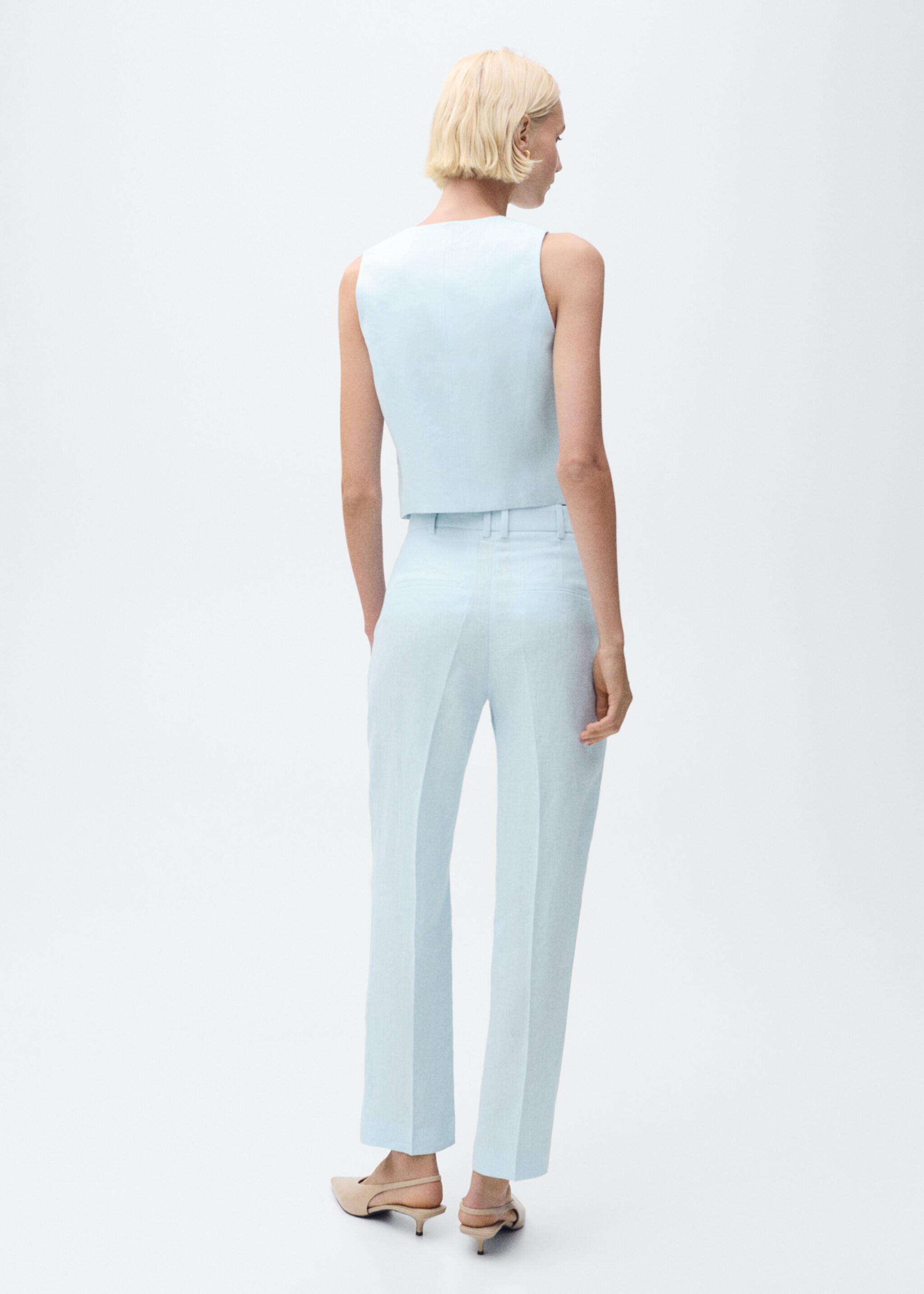 Linen suit waistcoat - Reverse of the article