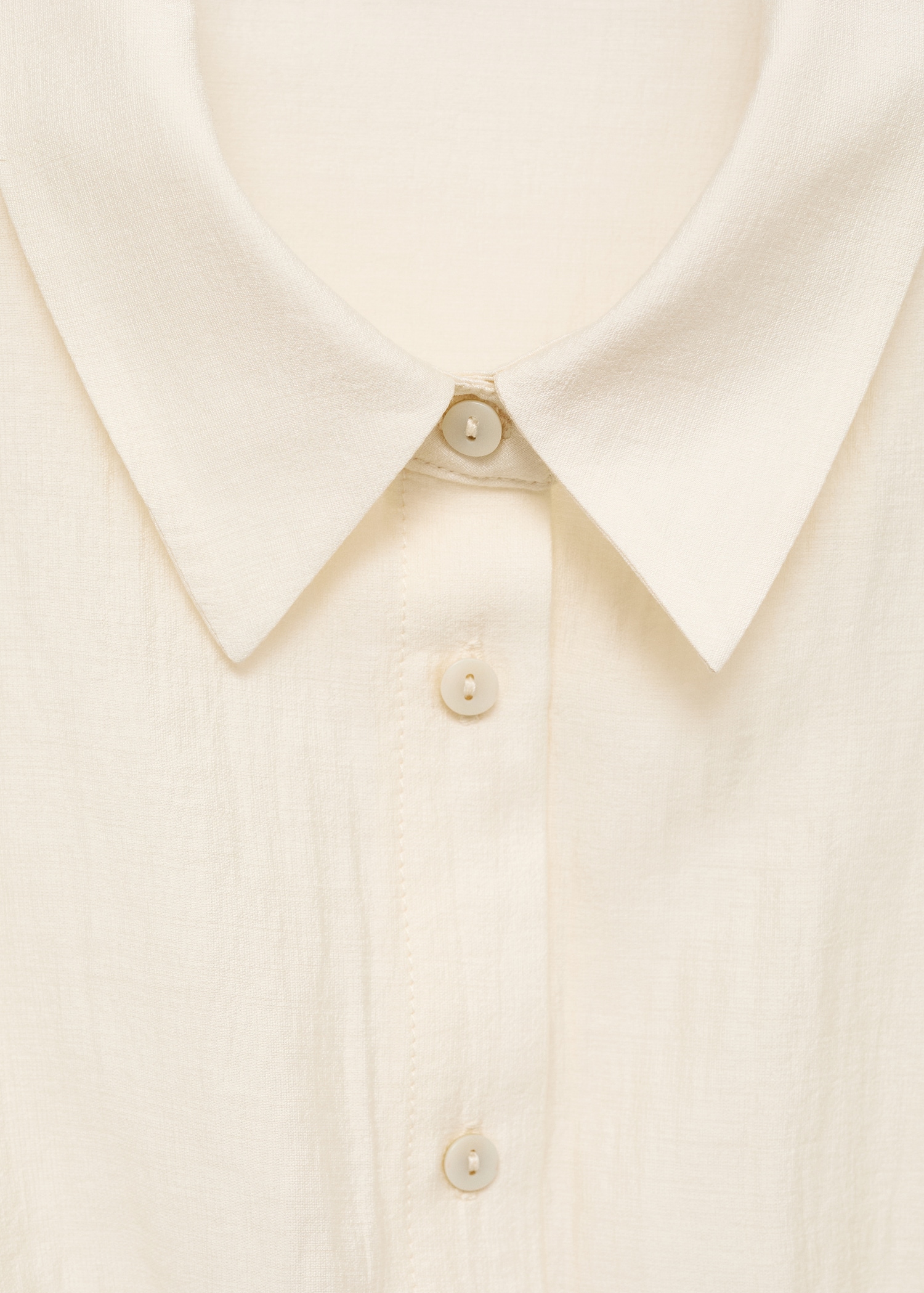 Short-sleeved pleated shirt - Details of the article 8