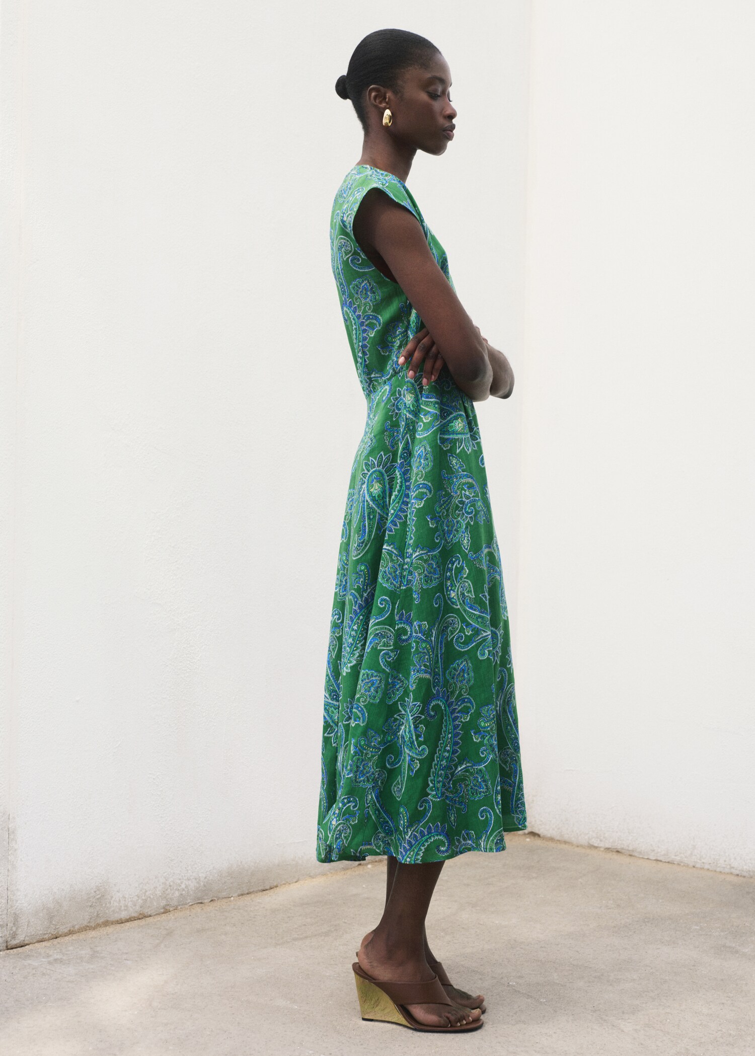 Kleid aus Ramie mit Paisleymuster - Detail des Artikels 6