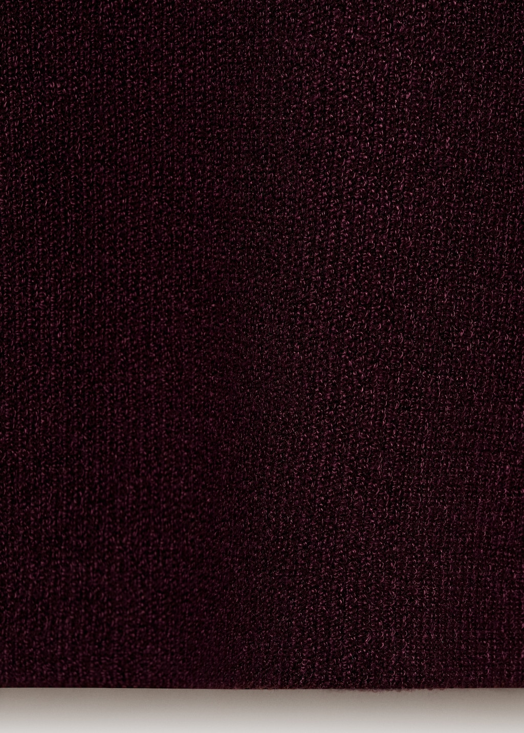 Fine ribbed knit top