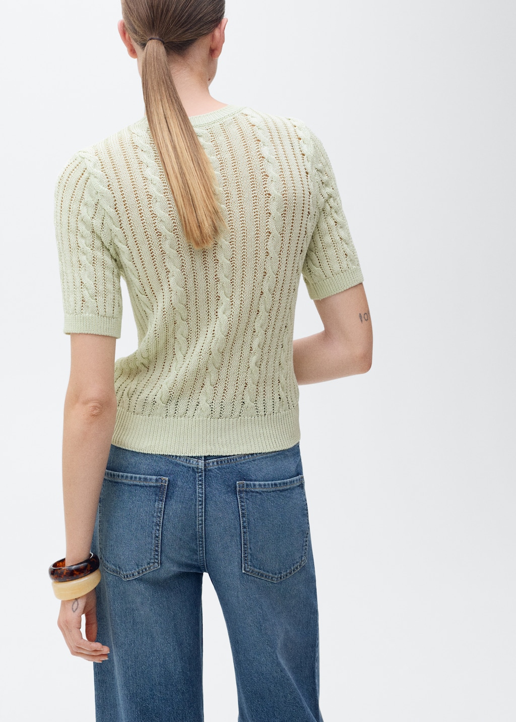 Short-sleeved cable-knit sweater - image 3
