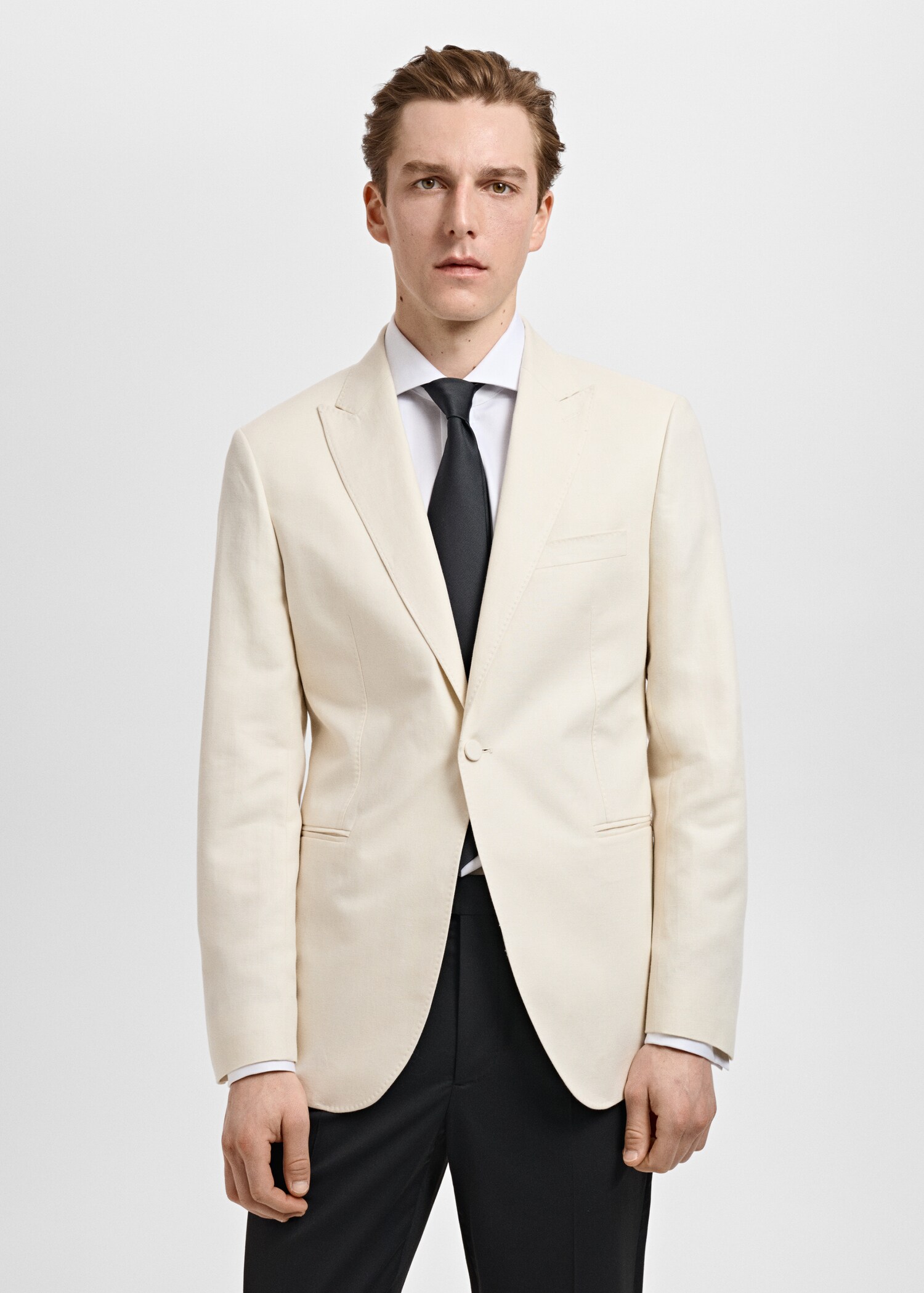 Blazer de costume lin slim-fit - Plan moyen