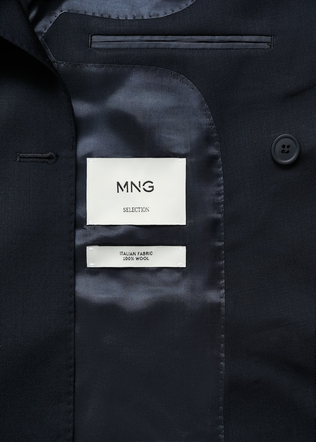 100% cold wool double-breasted suit blazer - Men | MANGO Canada 100% cold wool double-breasted suit blazer - Men | MANGO Canada