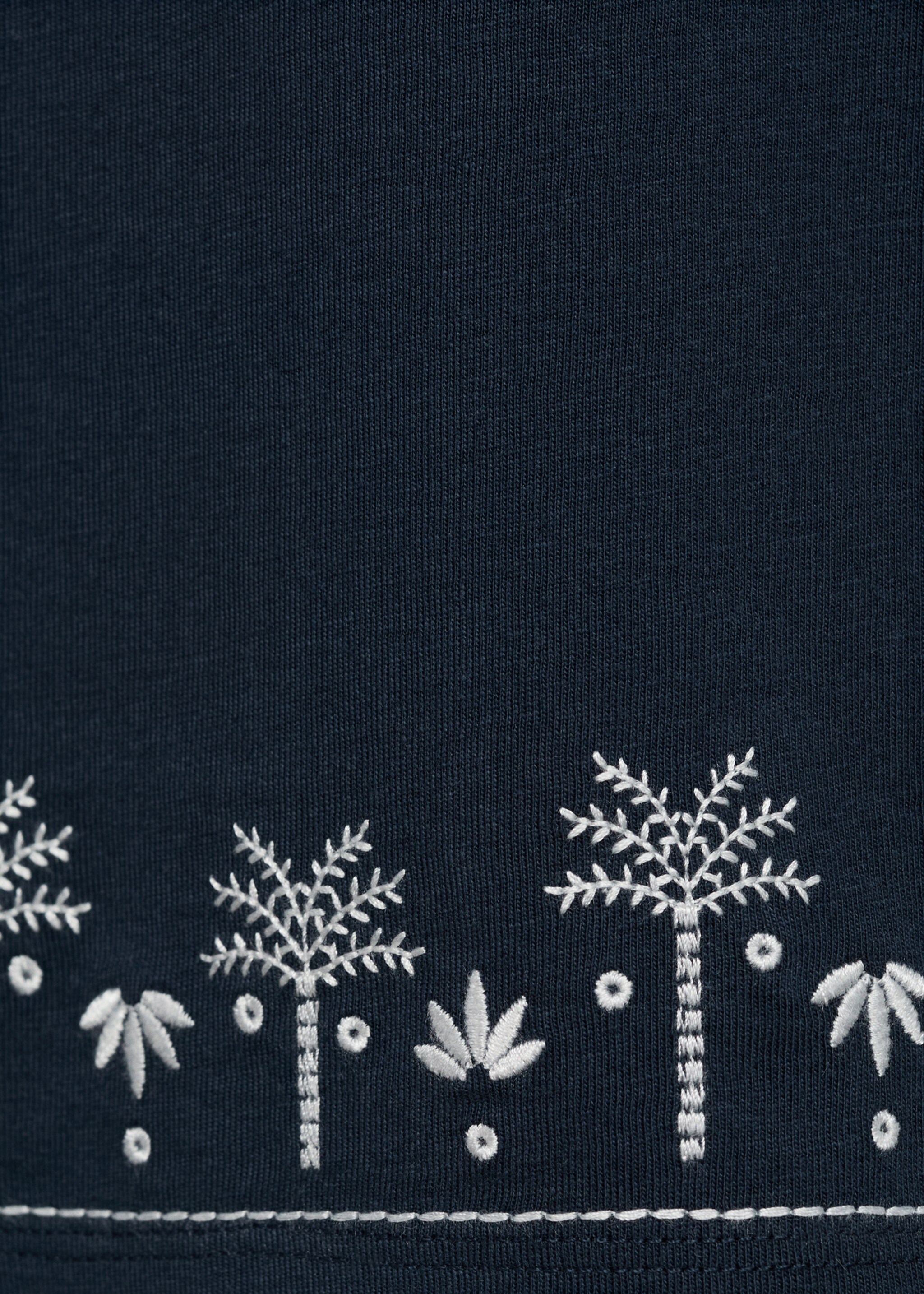 Embroidered short-sleeved t-shirt - Details of the article 8