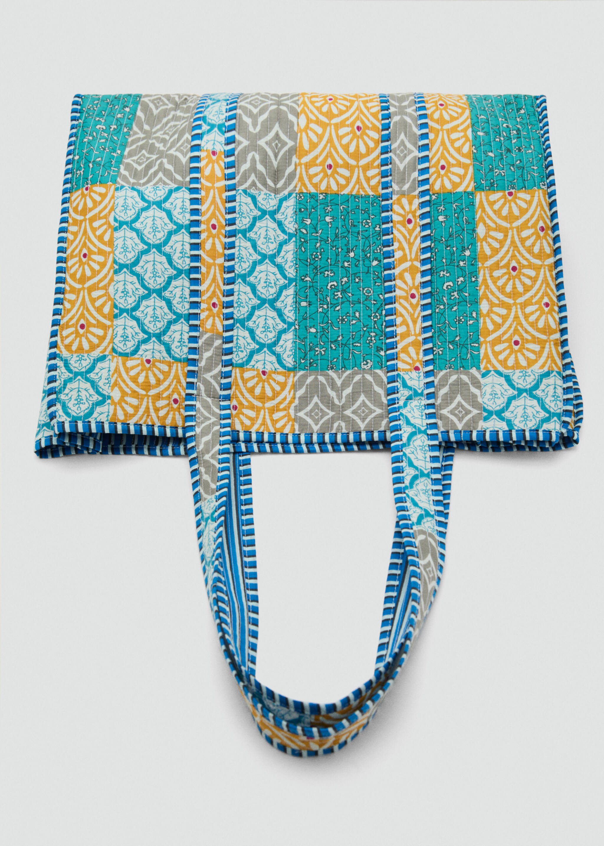 Quilted patchwork bag - Details of the article 3