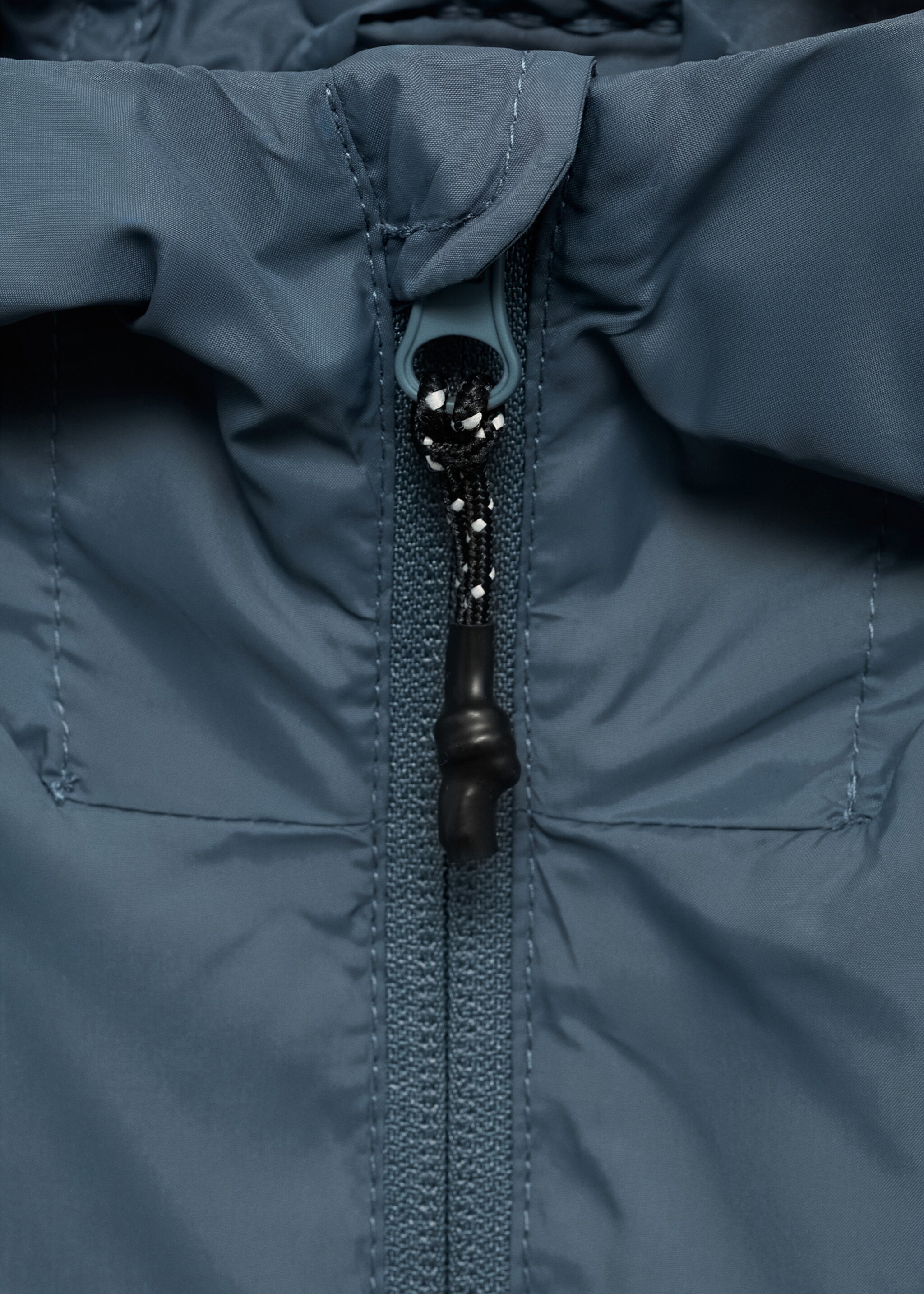 Parka bolsillos capucha - Detalle del artículo 8