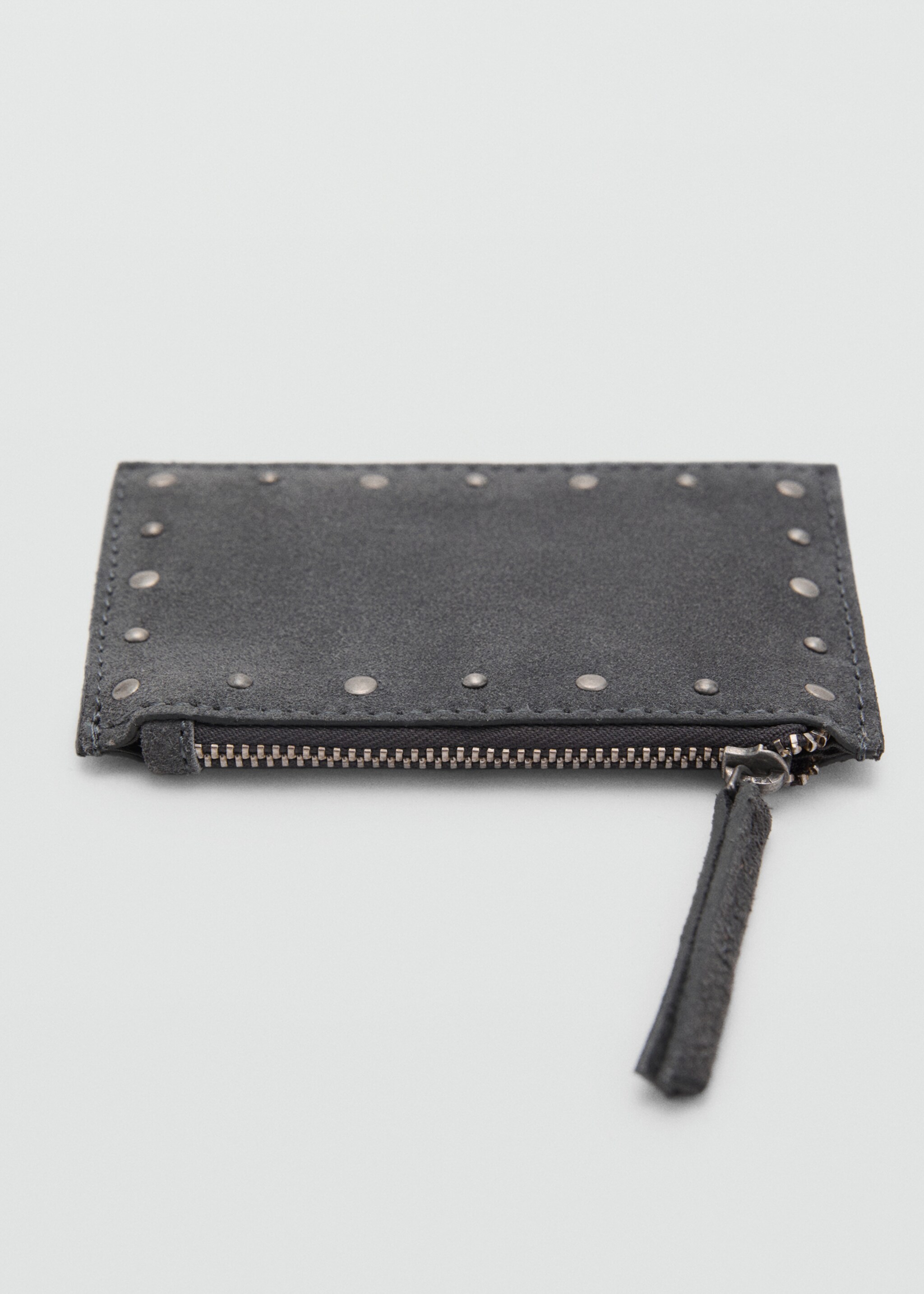 Studded leather purse - Details of the article 1