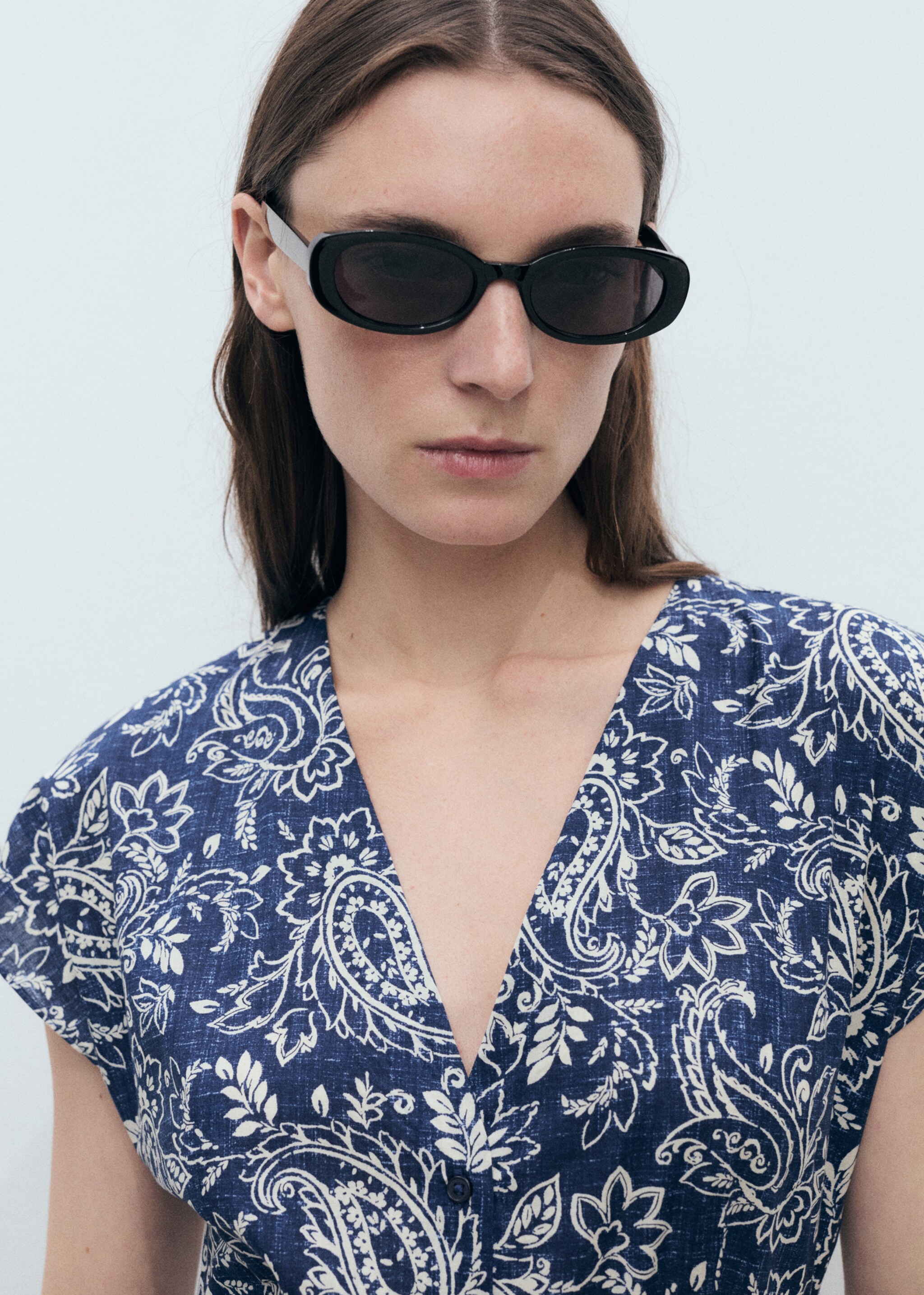 Paisley flared dress with belt - Details of the article 1