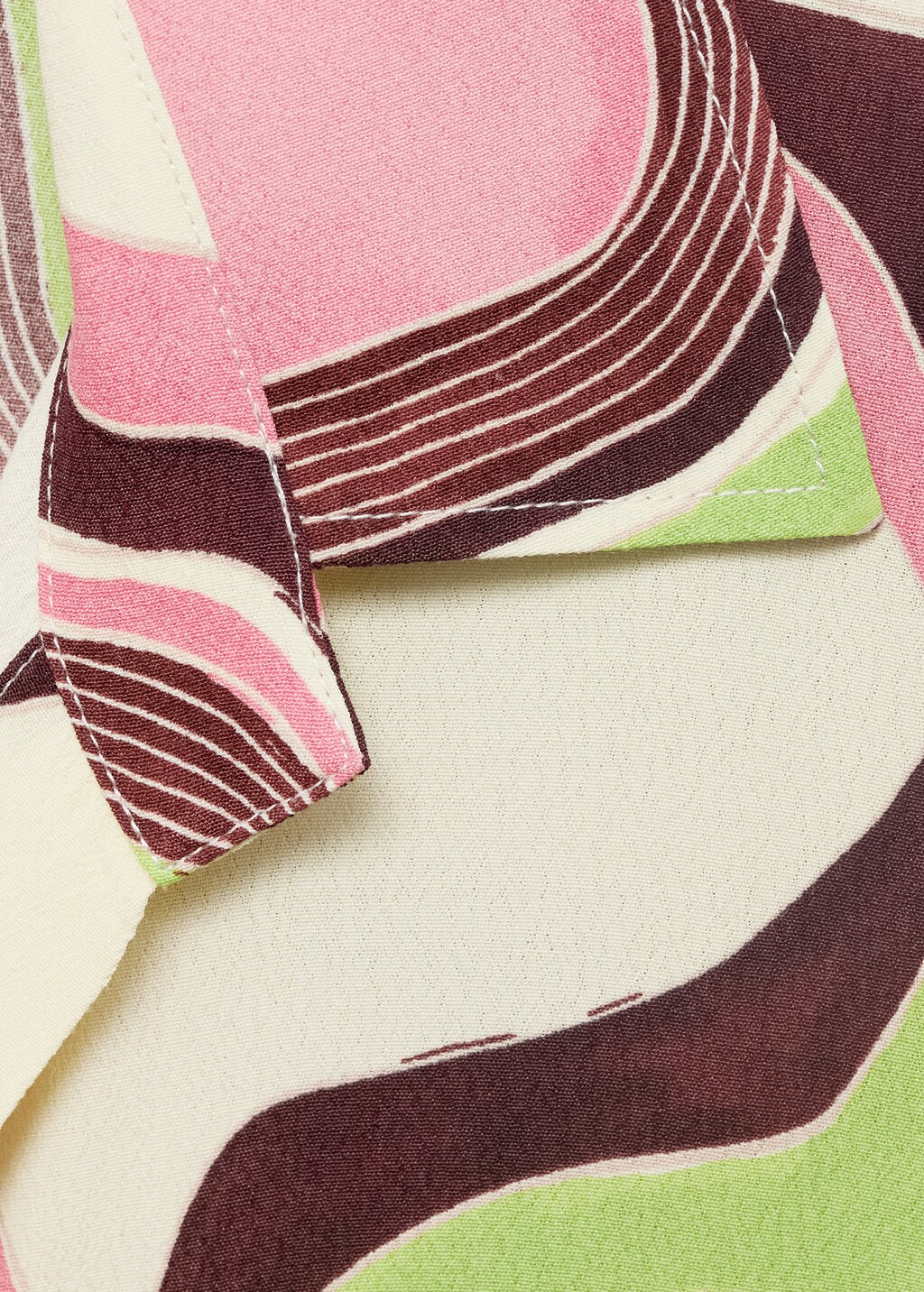 Geometric print blouse